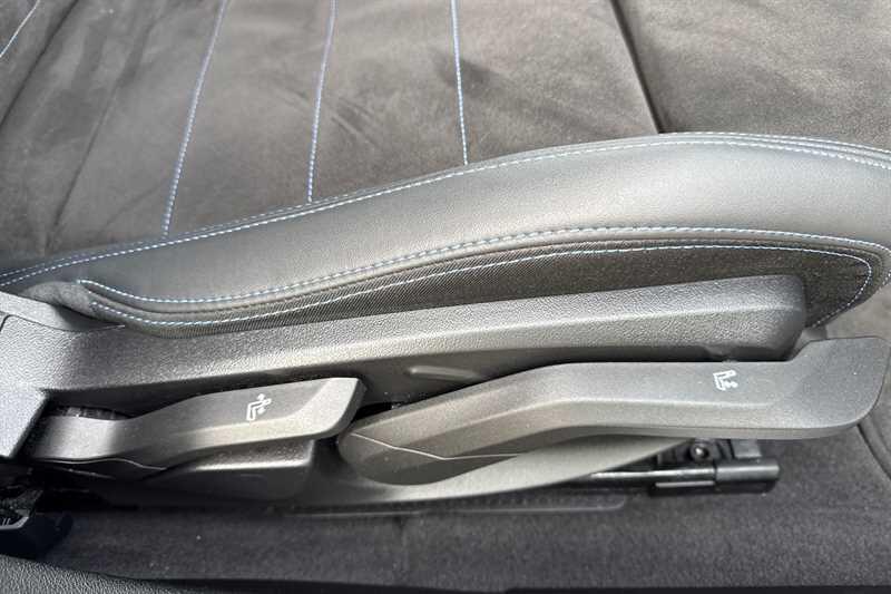 BMW 1 Series view 31