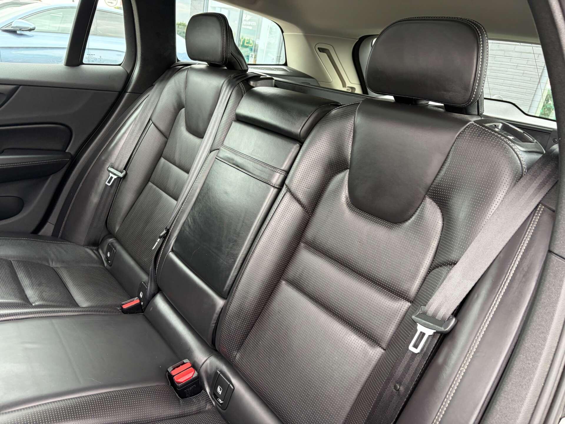 Volvo V60 view 23