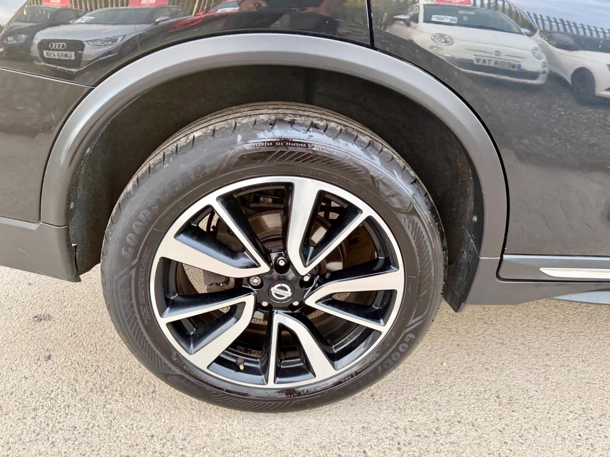 Nissan X-Trail view 45