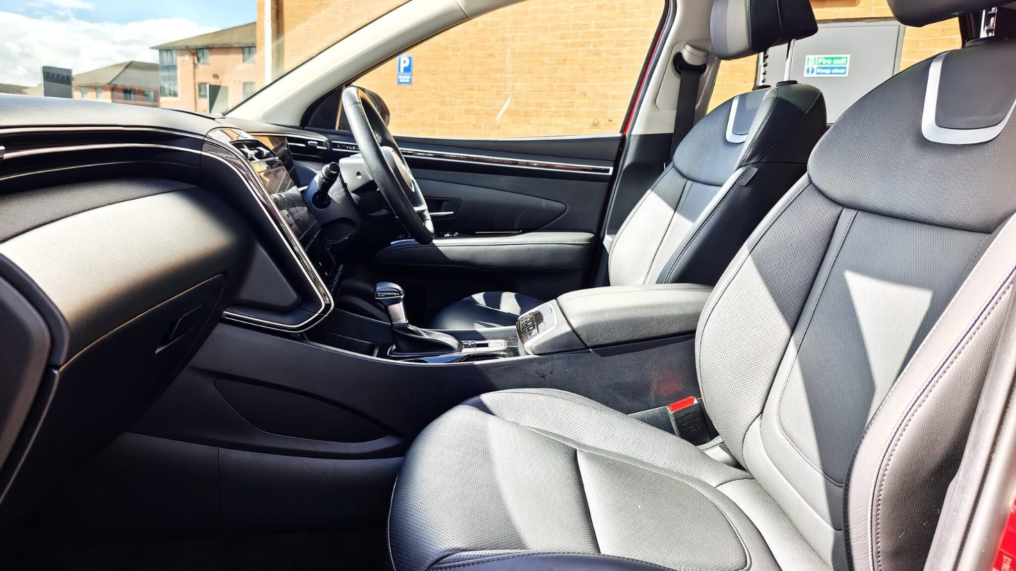 Hyundai Tucson view 21