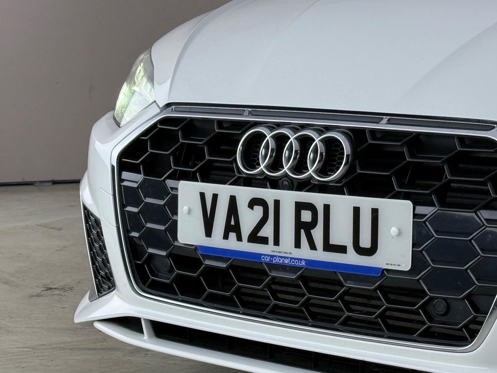 Audi A5 view 11