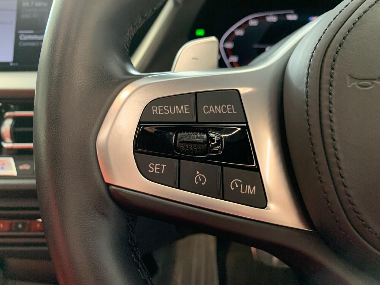BMW 1 Series view 37