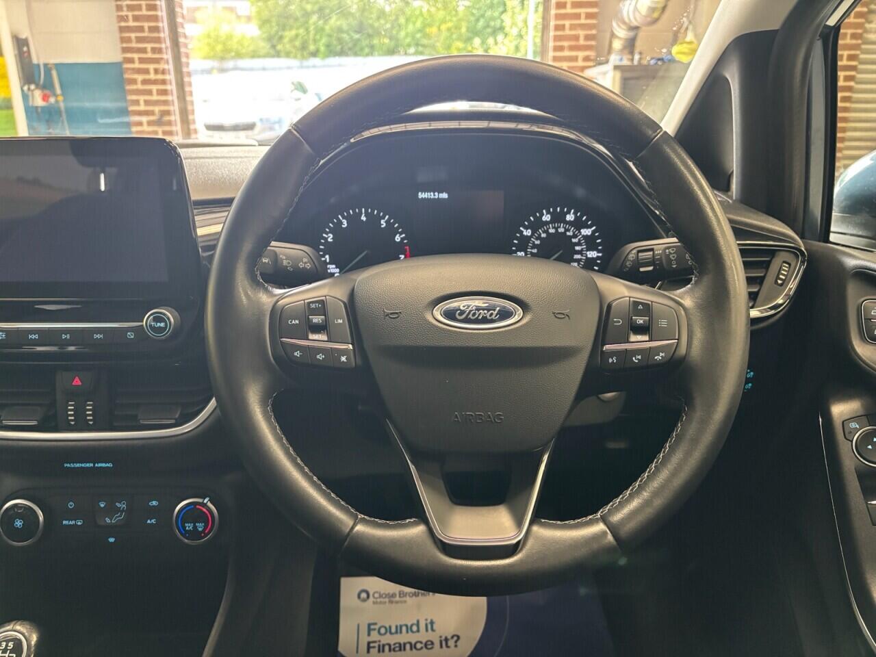 Ford Fiesta view 17