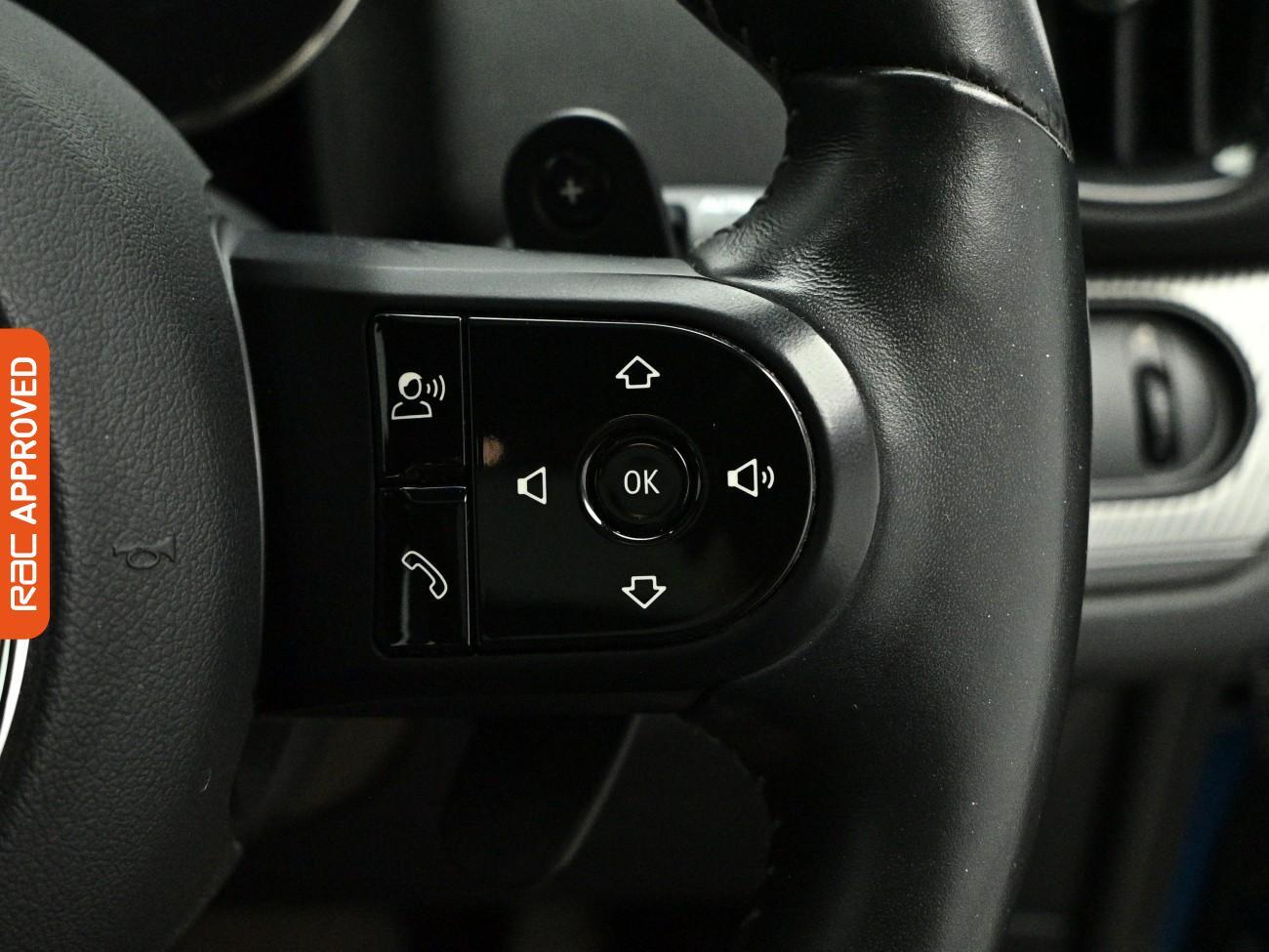 MINI Countryman view 23