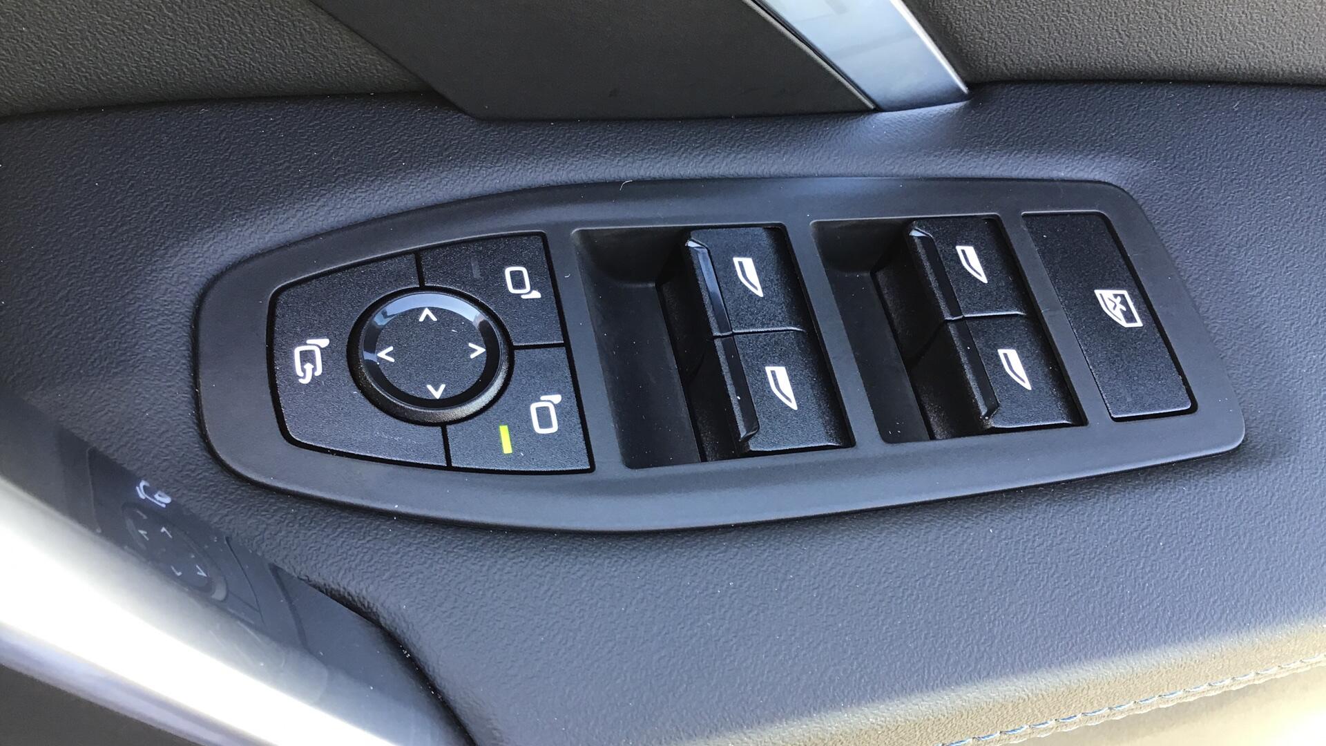 BMW X2 view 31