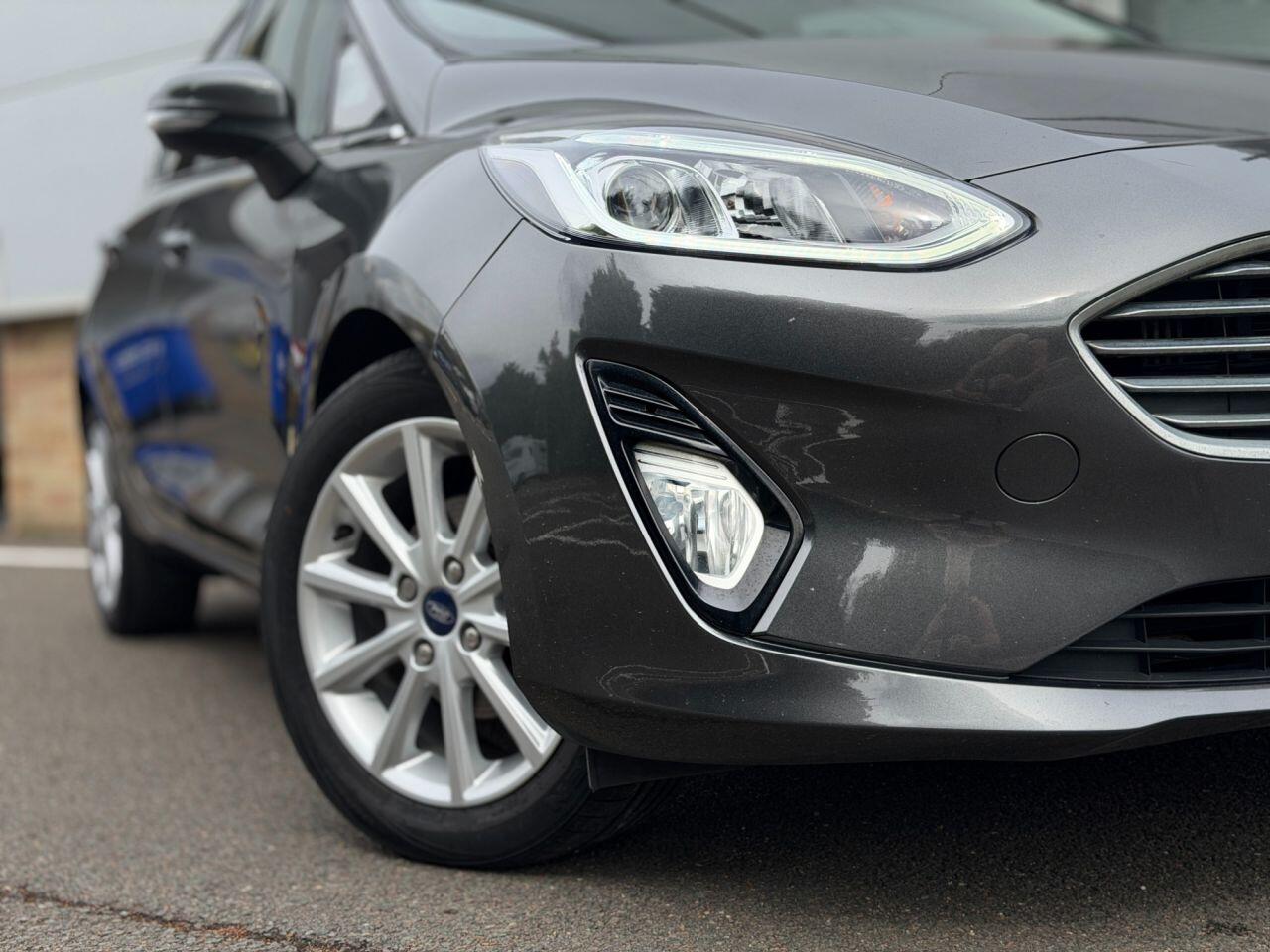 Ford Fiesta view 51