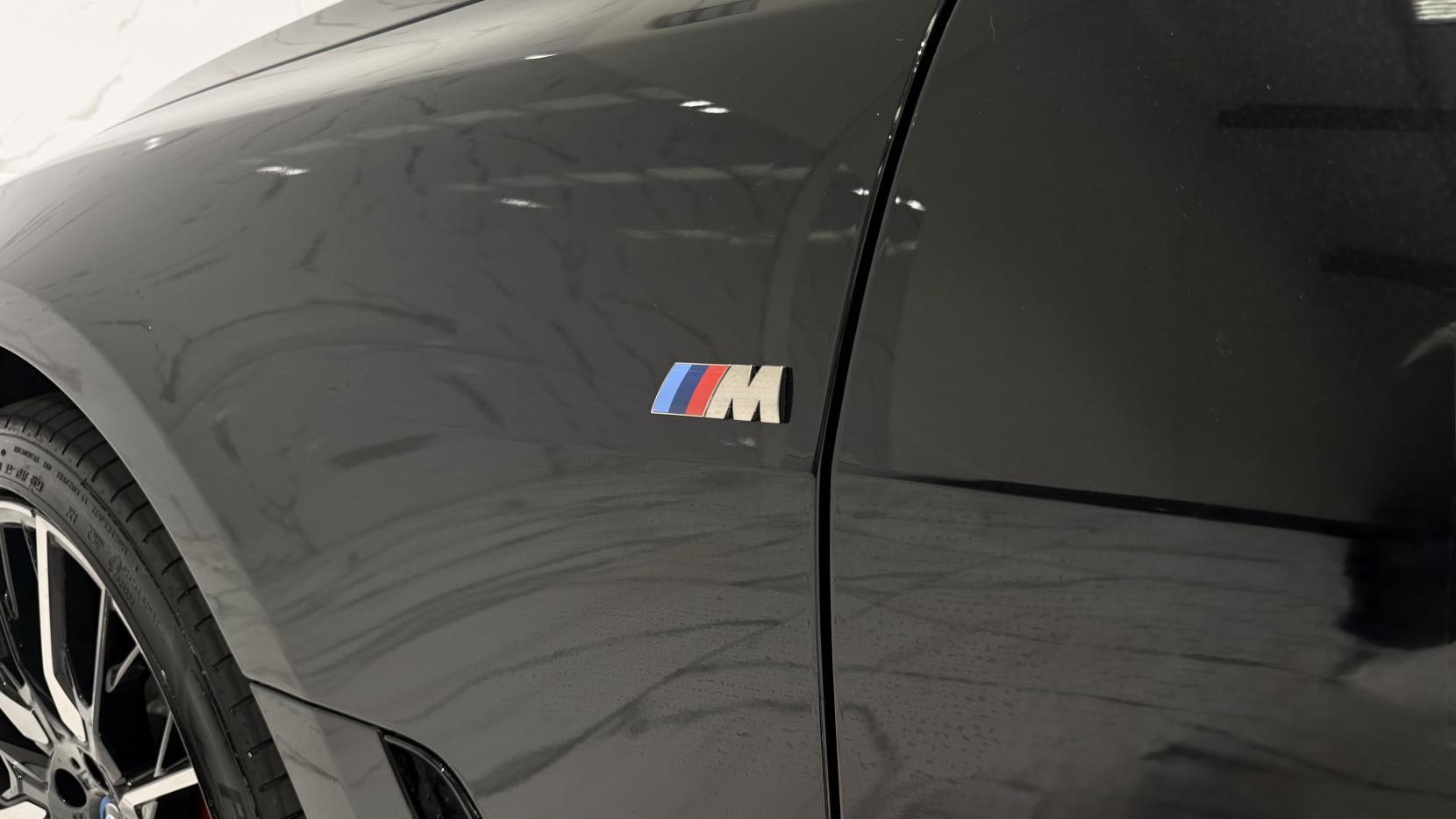 BMW I4 view 38
