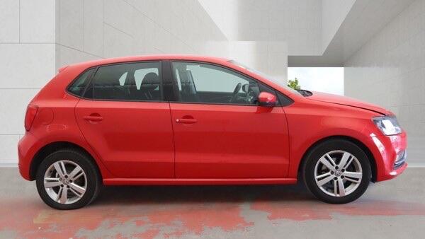 Volkswagen Polo view 5