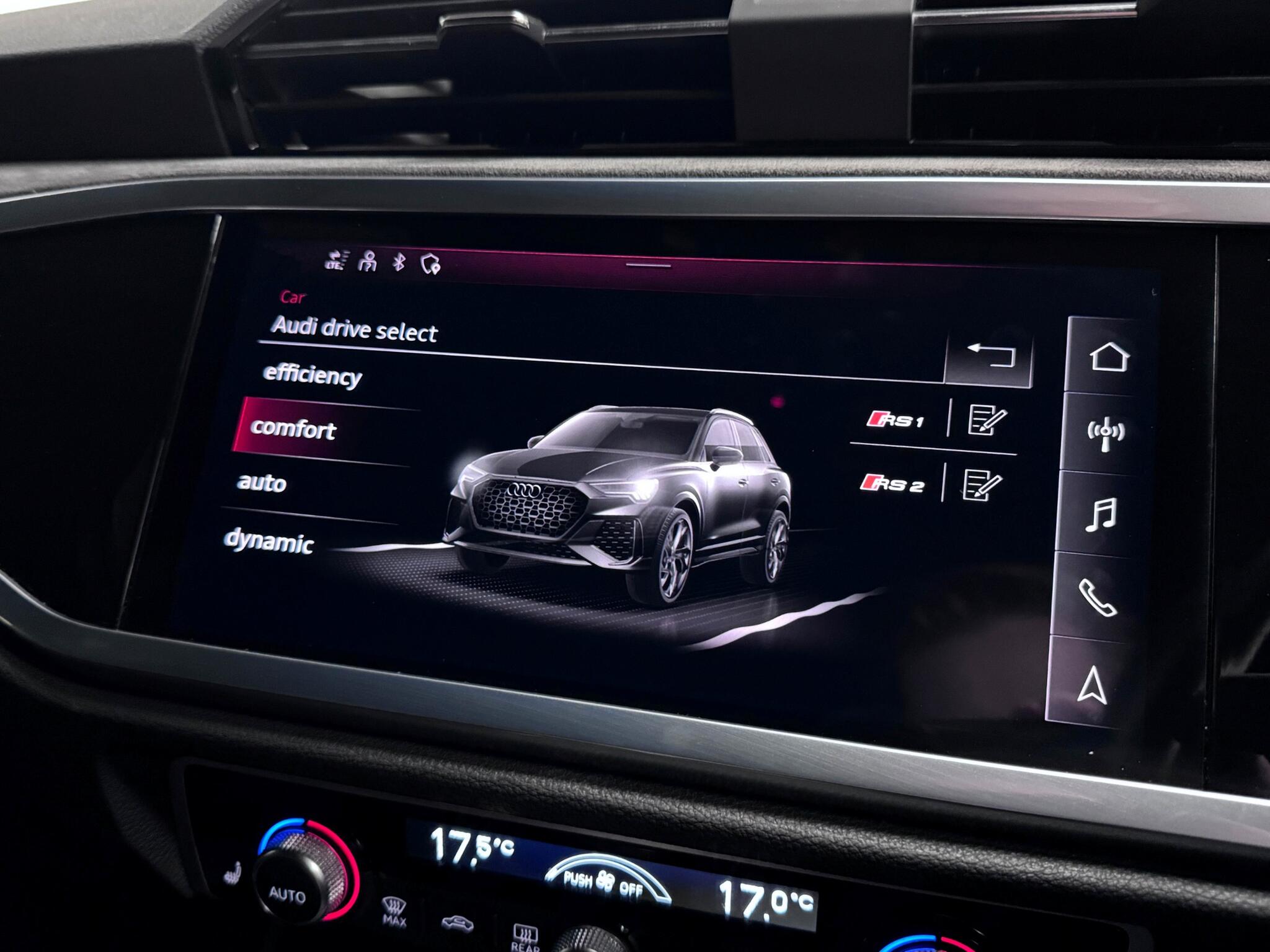 Audi RS Q3 view 52