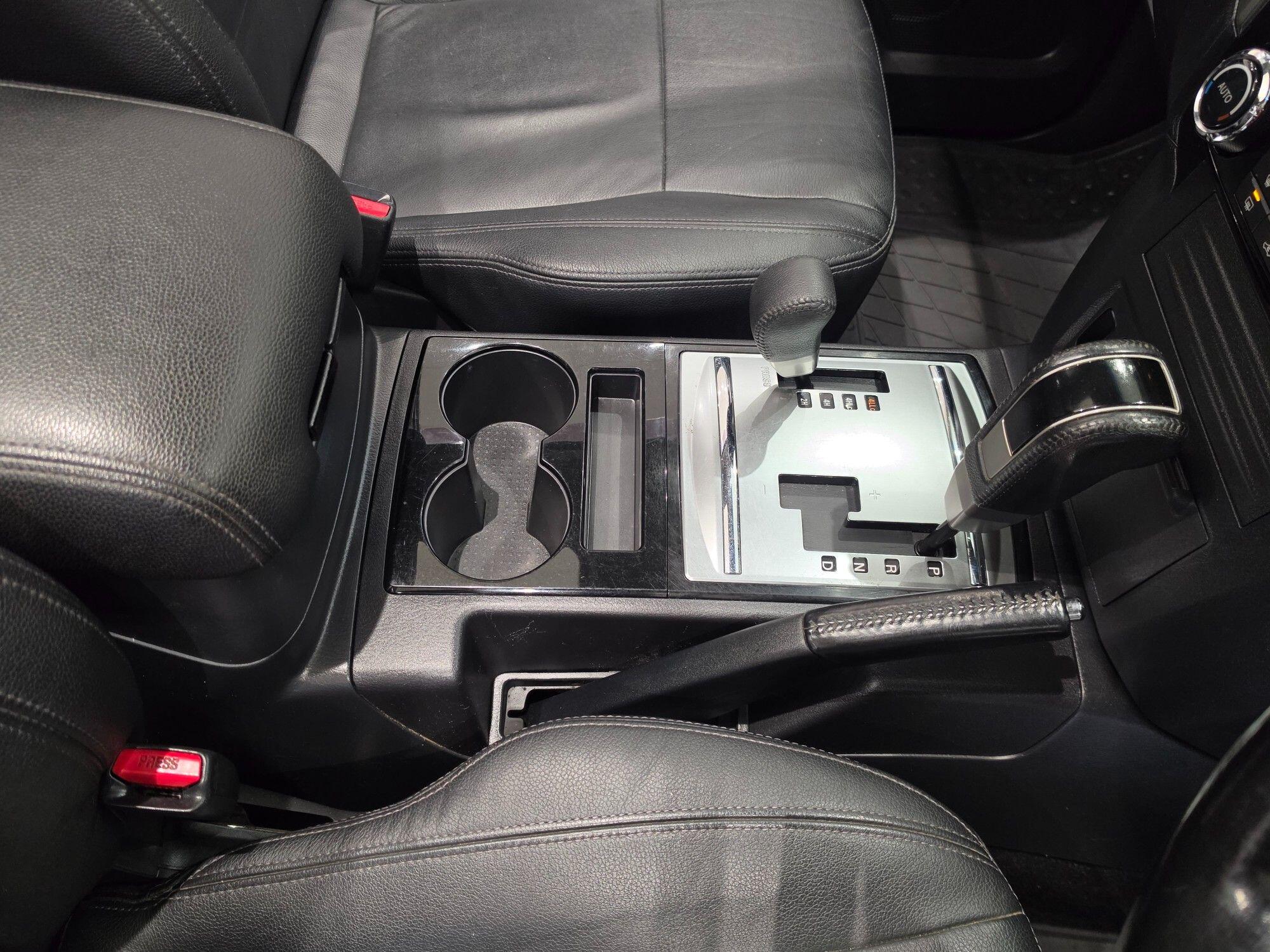 Mitsubishi Shogun view 97