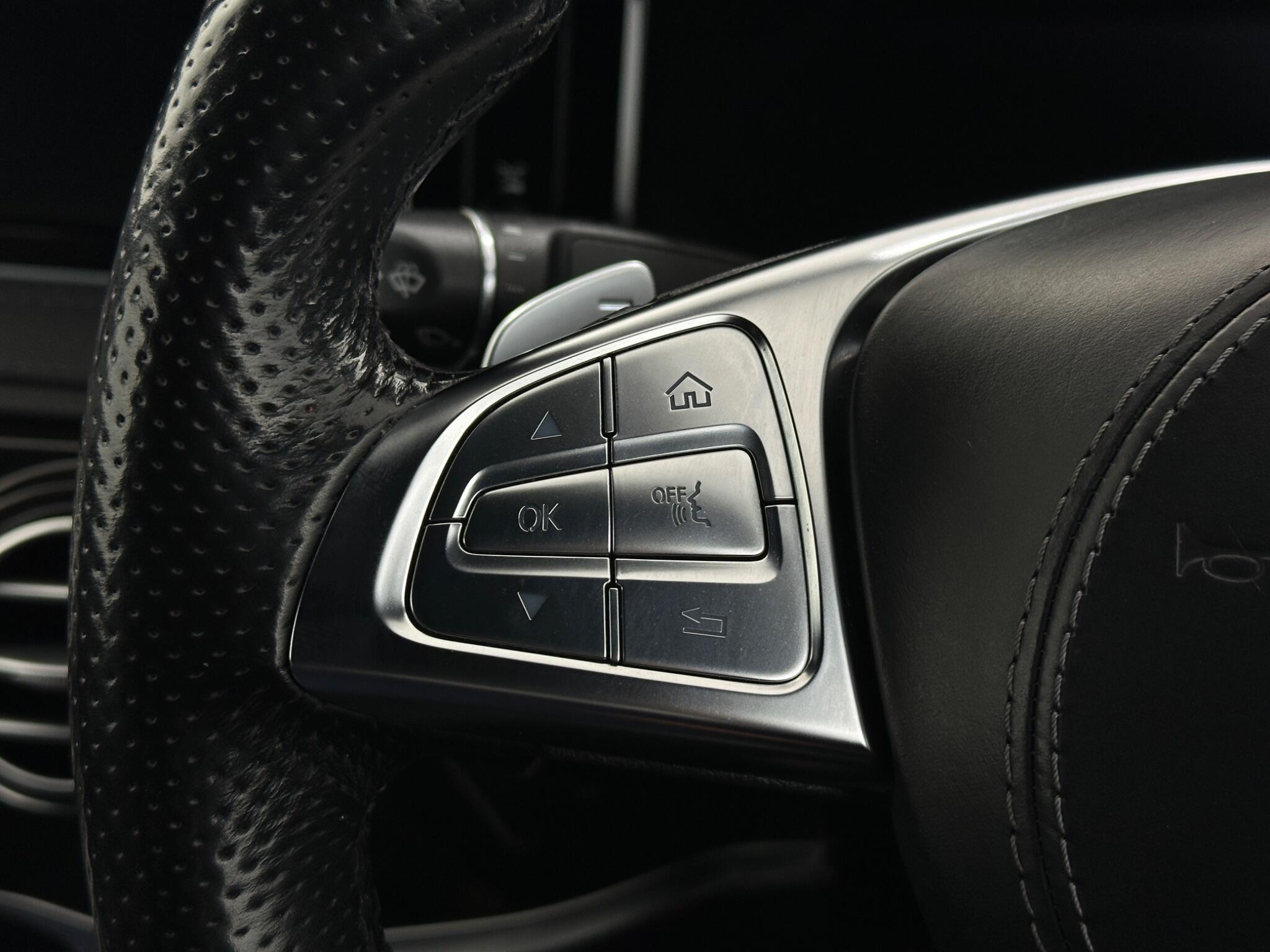 Mercedes-Benz S-Class view 15