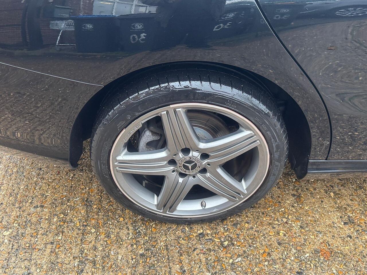 Mercedes-Benz Cla view 39