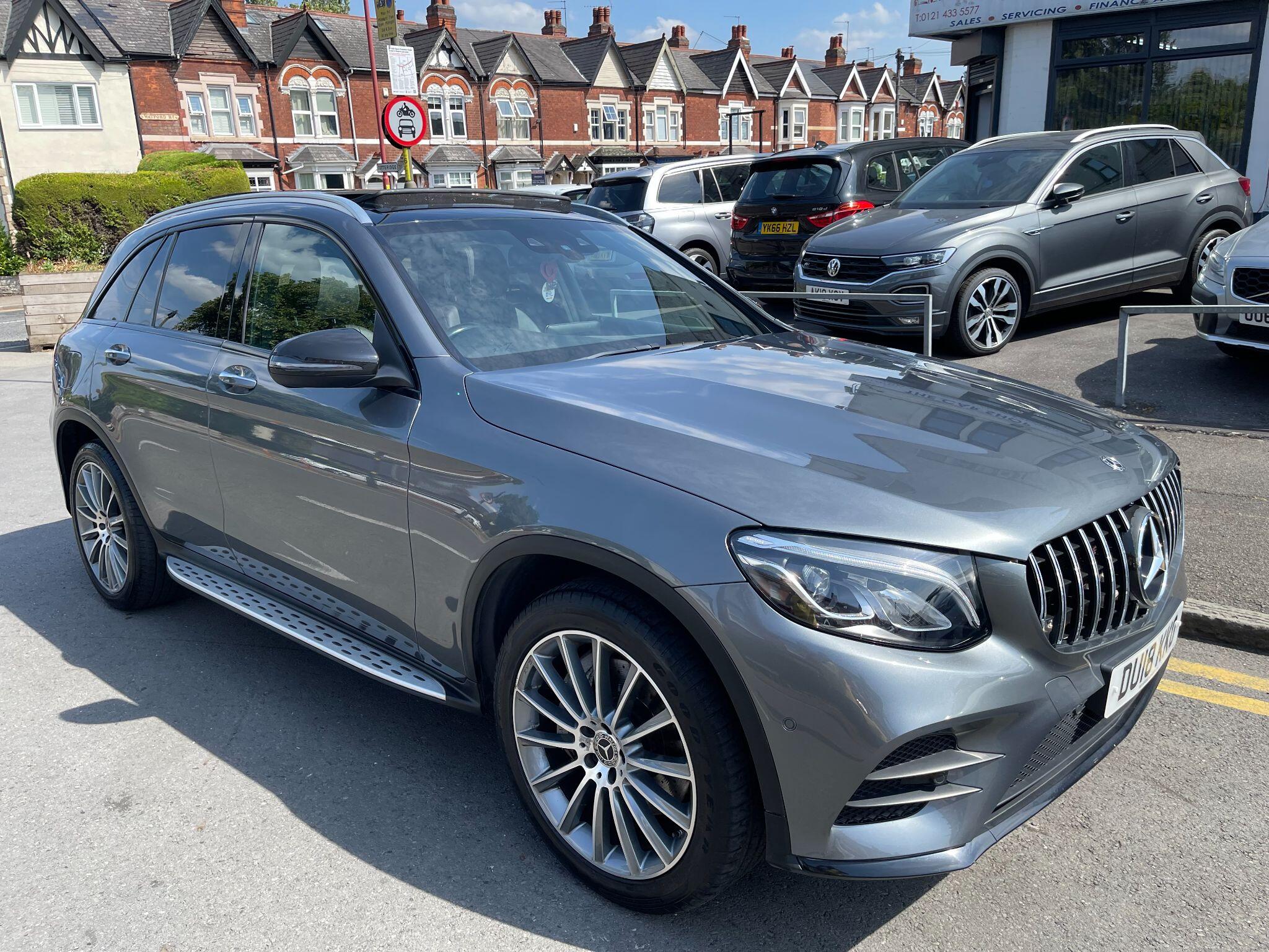 Mercedes-Benz GLC view 4