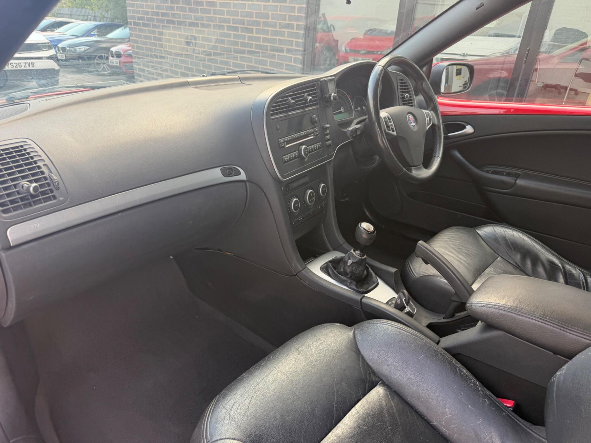 Saab 9-3 view 19