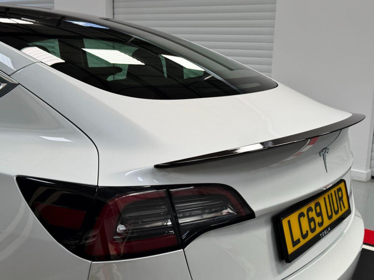 Tesla Model 3 view 35
