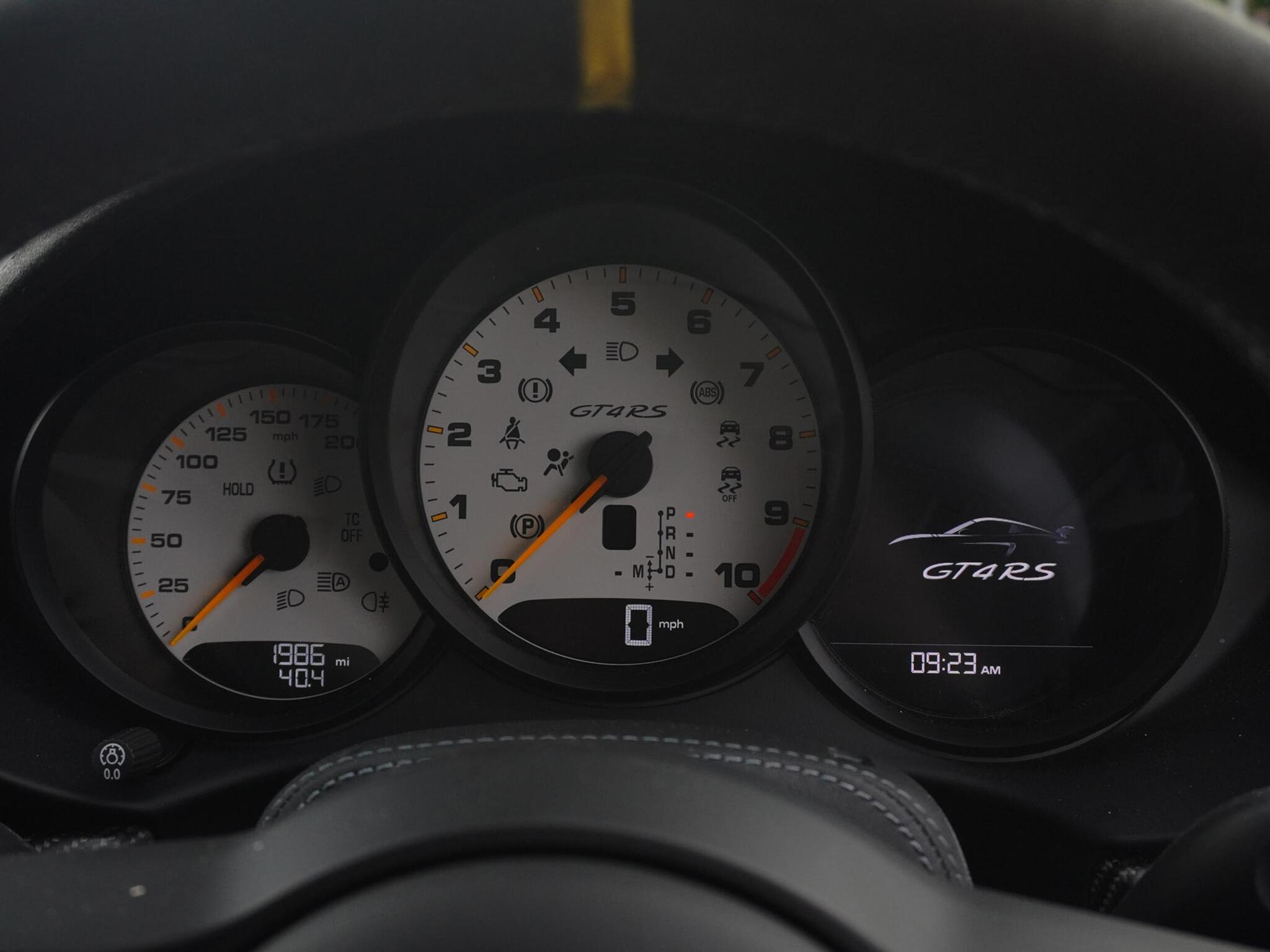 Porsche Cayman view 21