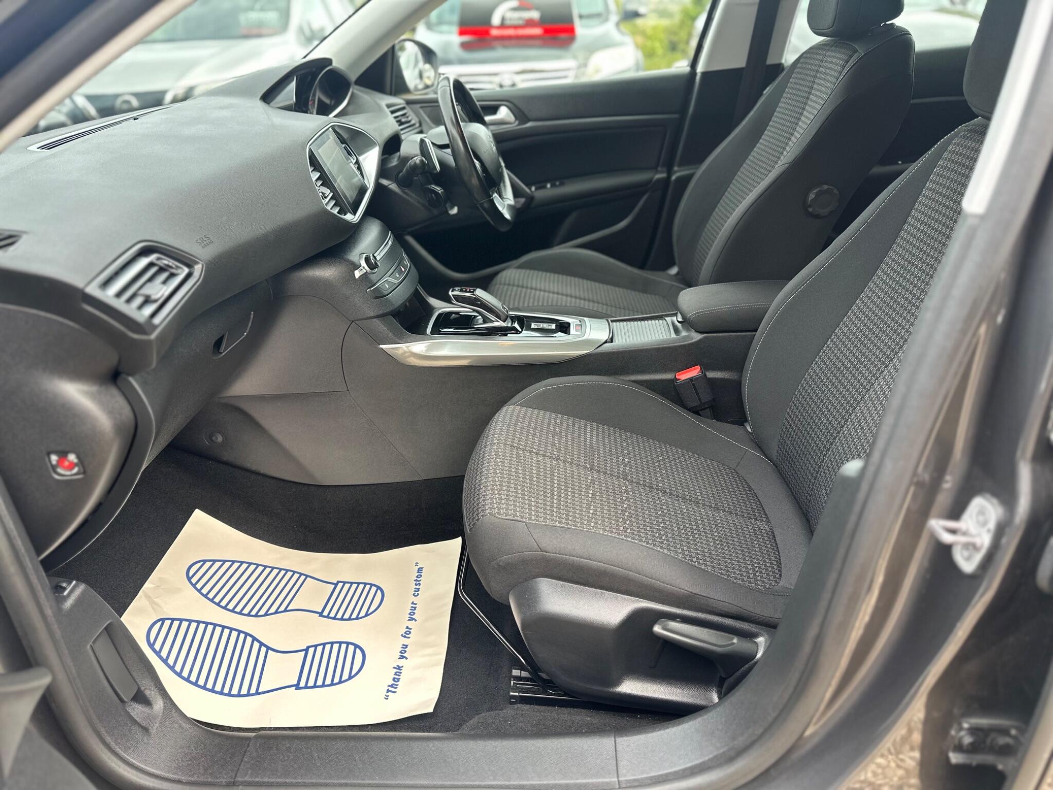 Peugeot 308 view 49
