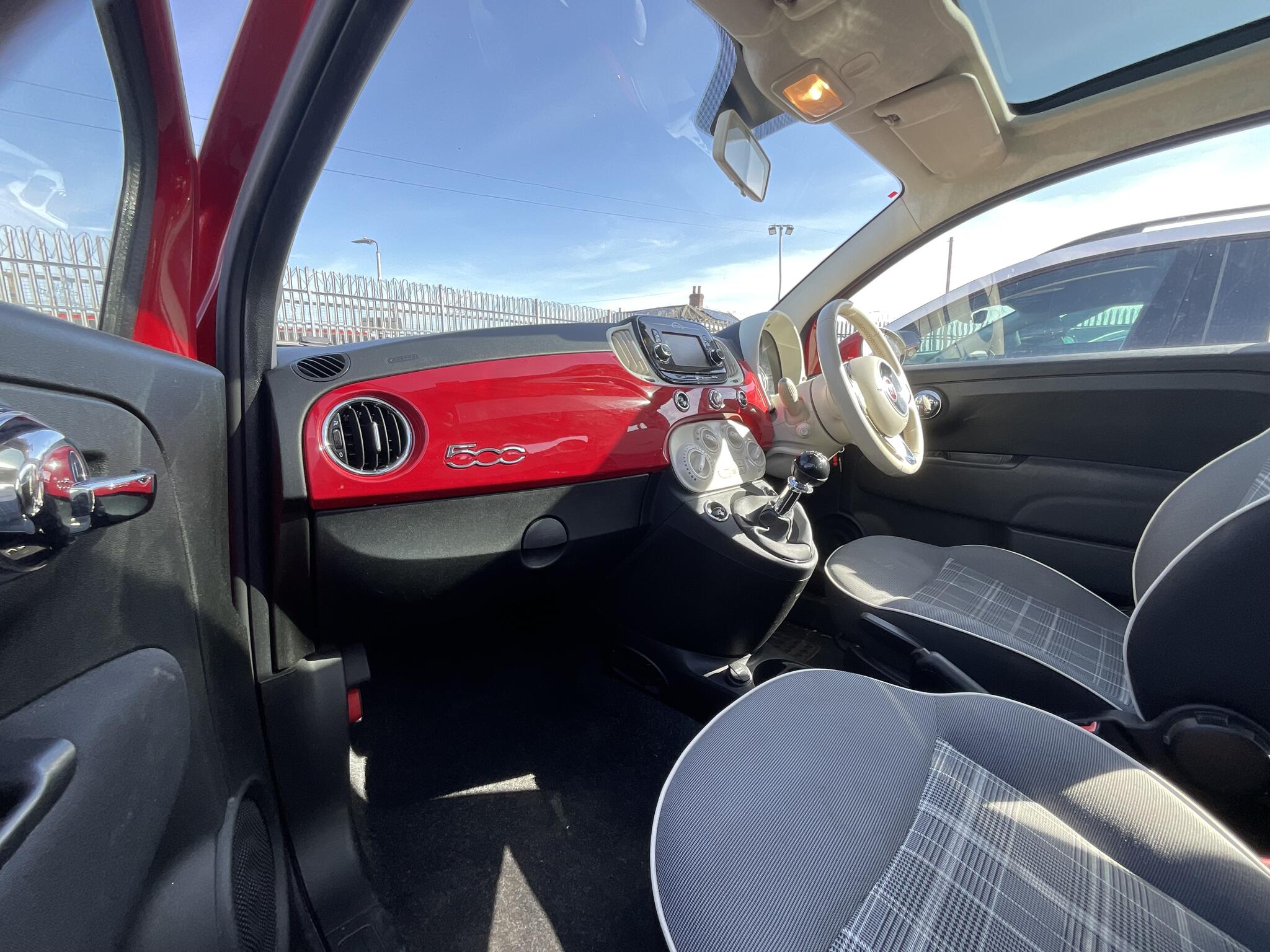 Fiat 500 view 15