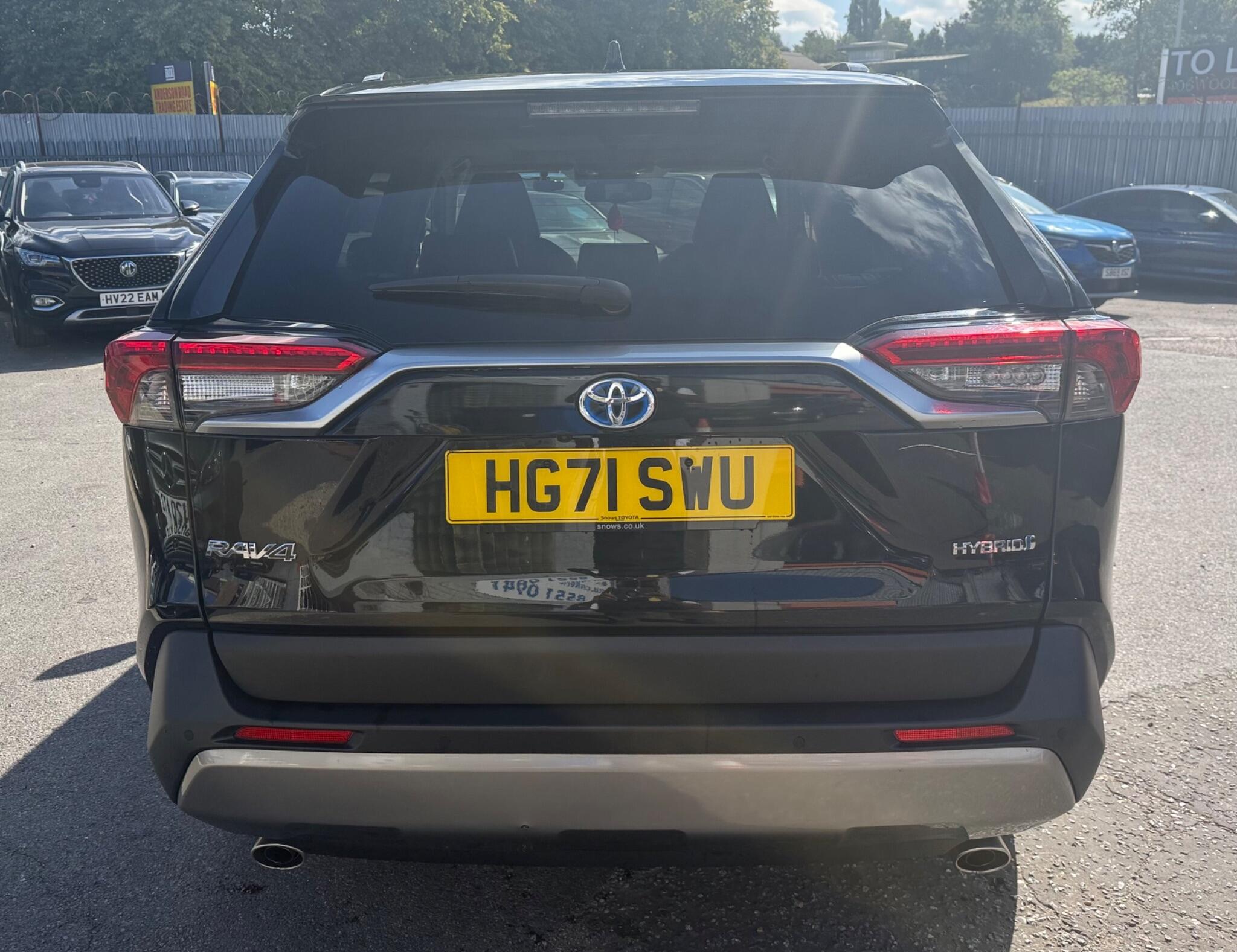 Toyota Rav4 view 6