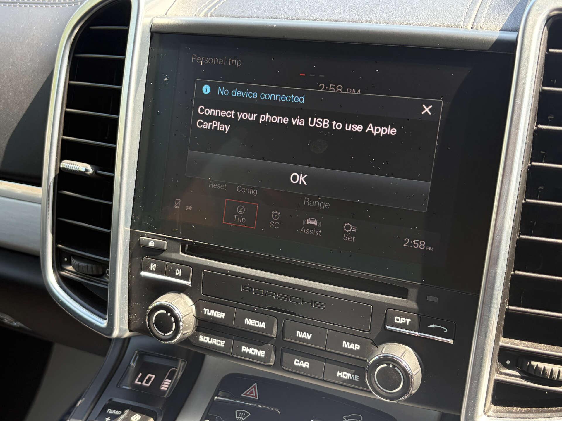 Porsche Cayenne view 38