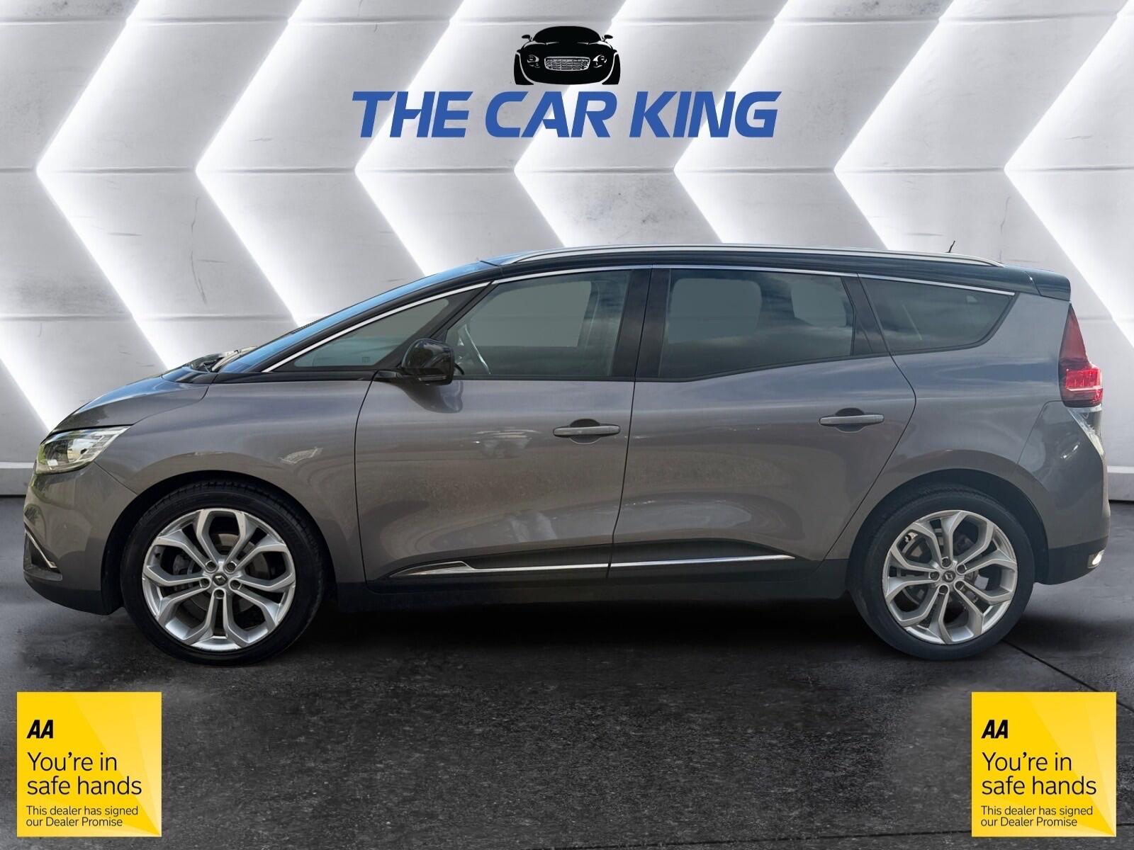 Renault Grand Scenic view 4