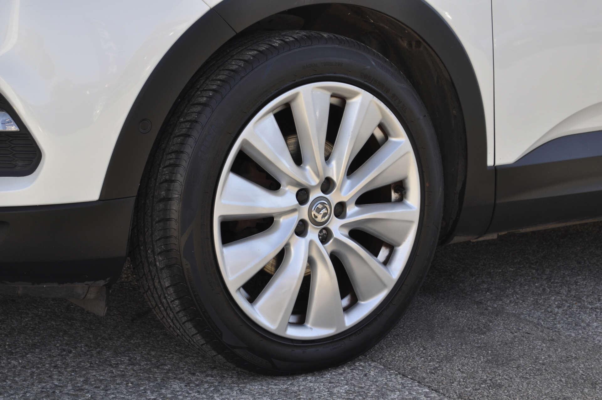 Vauxhall Grandland X view 30