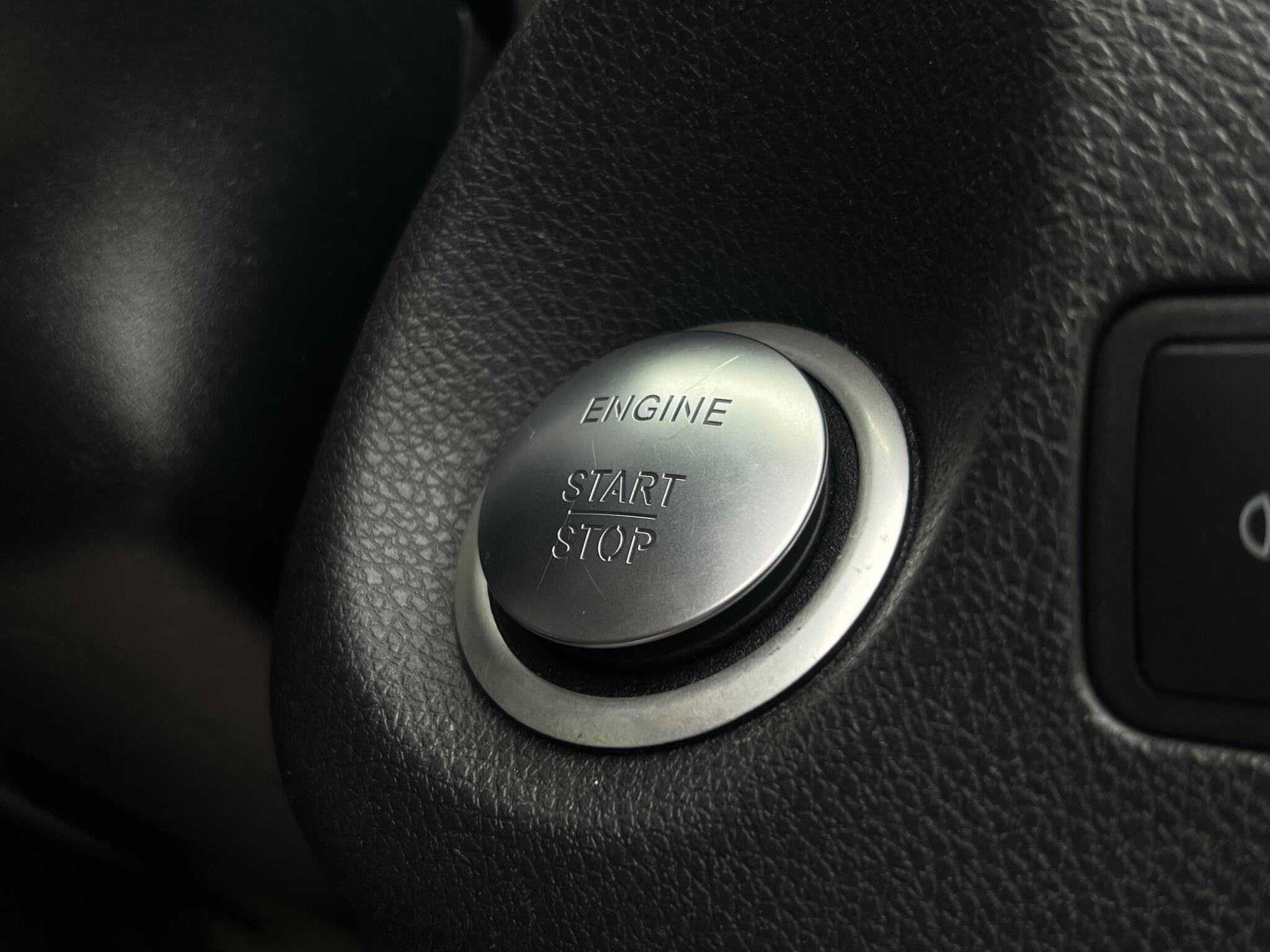 Mercedes-Benz A-Class view 49