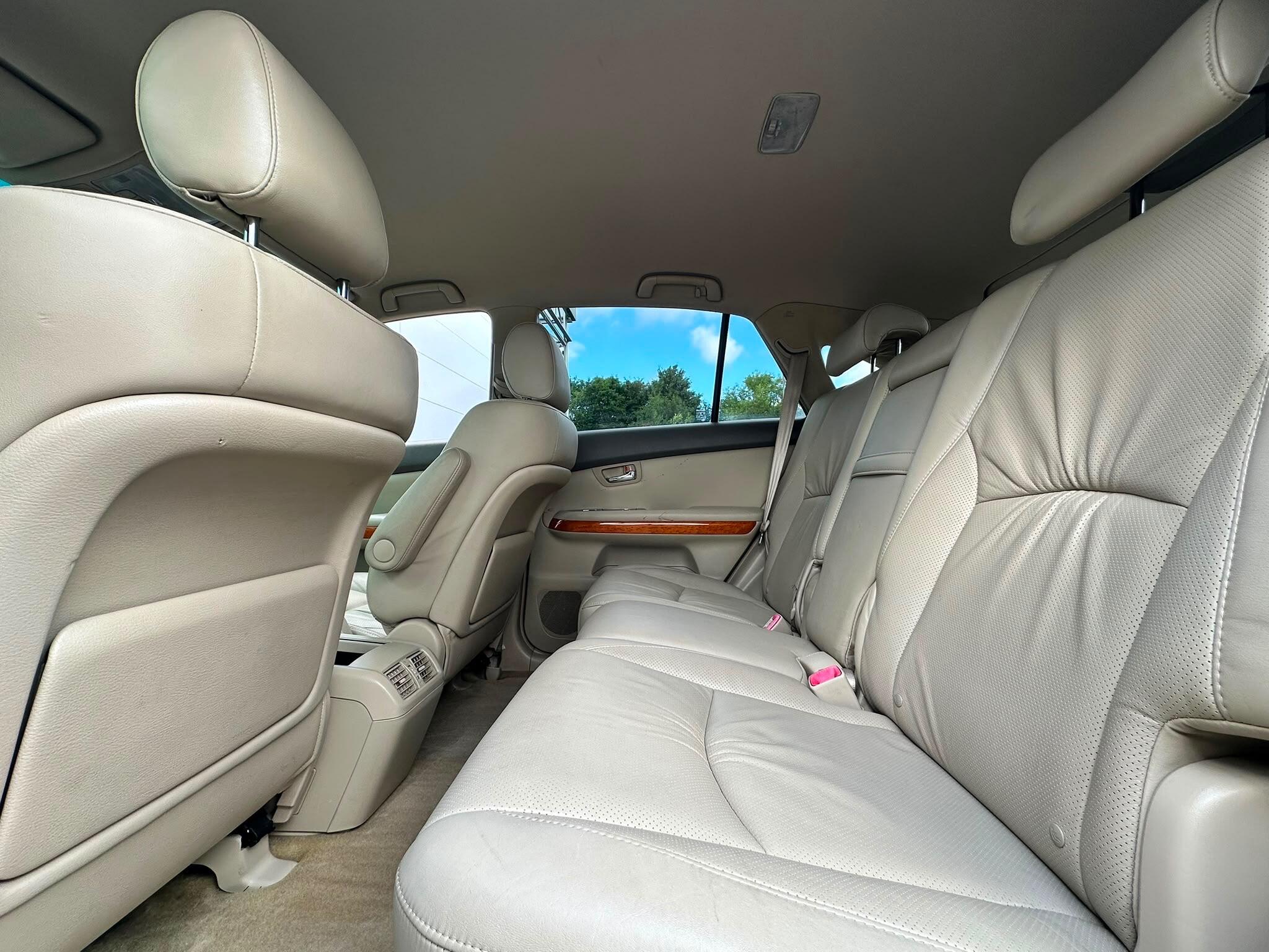 Lexus RX view 26