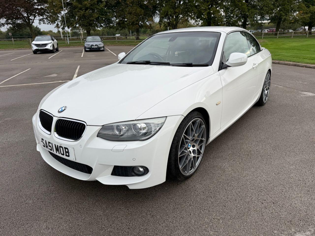 BMW 3 Series view 11