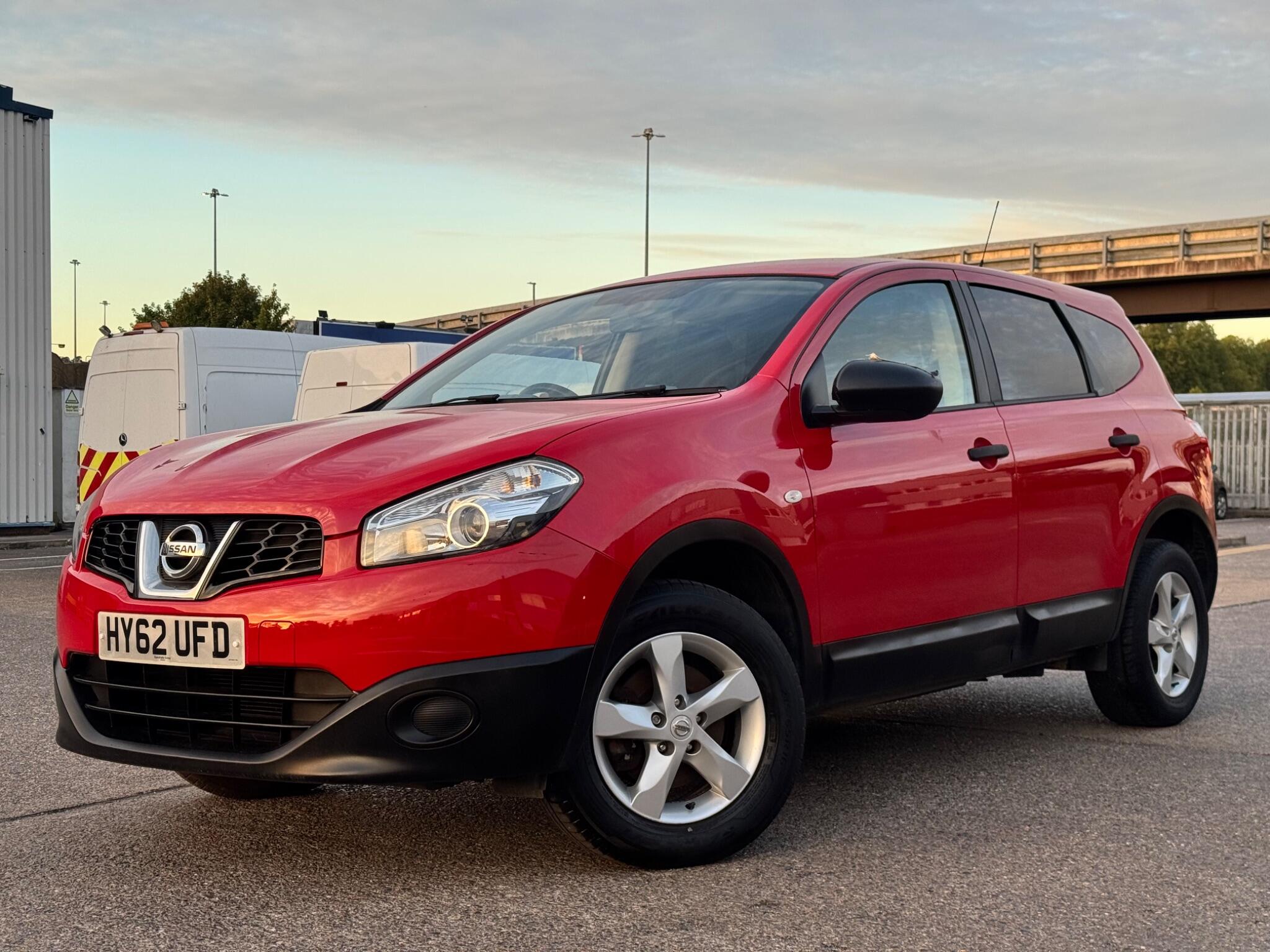 Nissan Qashqai+2 view 7
