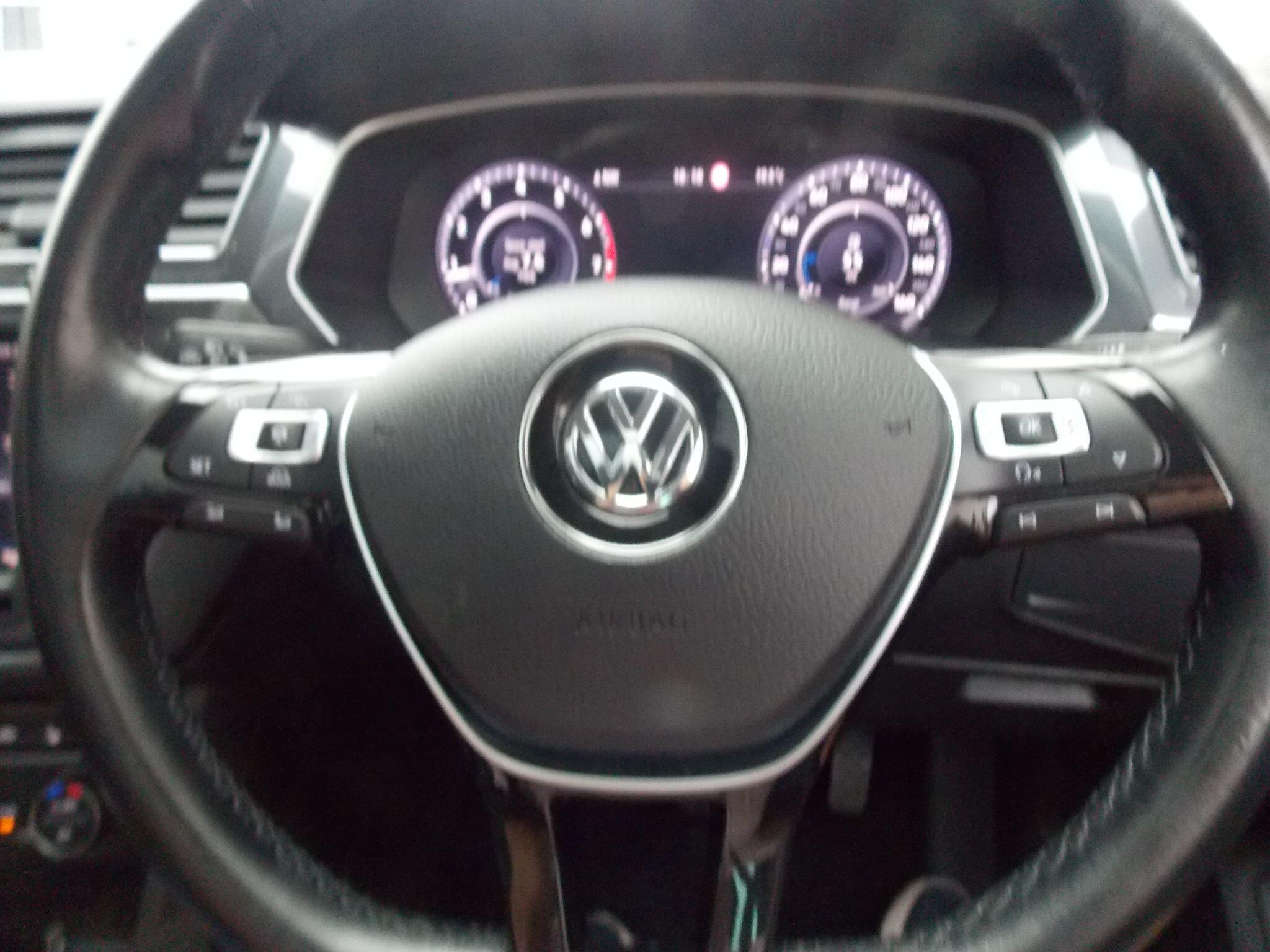 Volkswagen Tiguan view 88