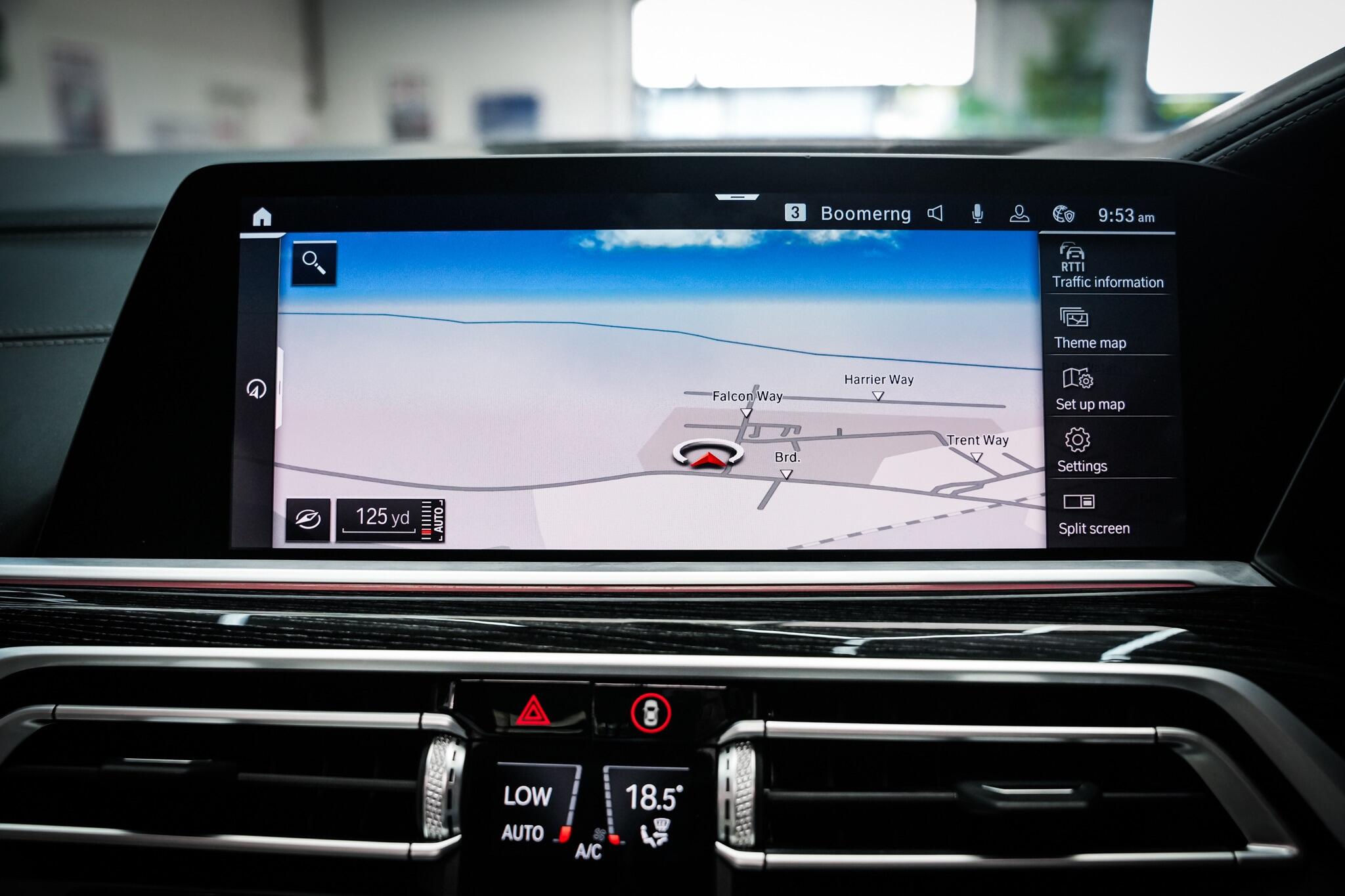 BMW X7 view 47