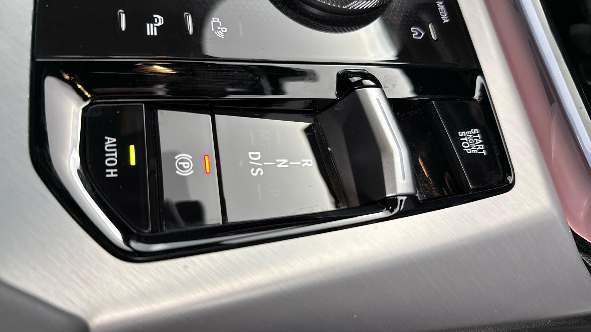 BMW X3 view 19