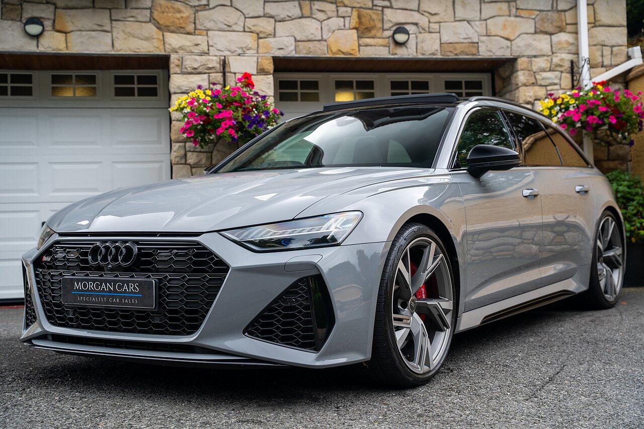 Audi RS6 view 35