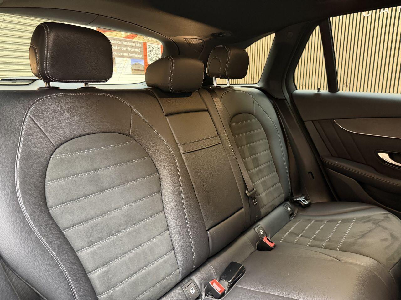 Mercedes-Benz GLC view 23
