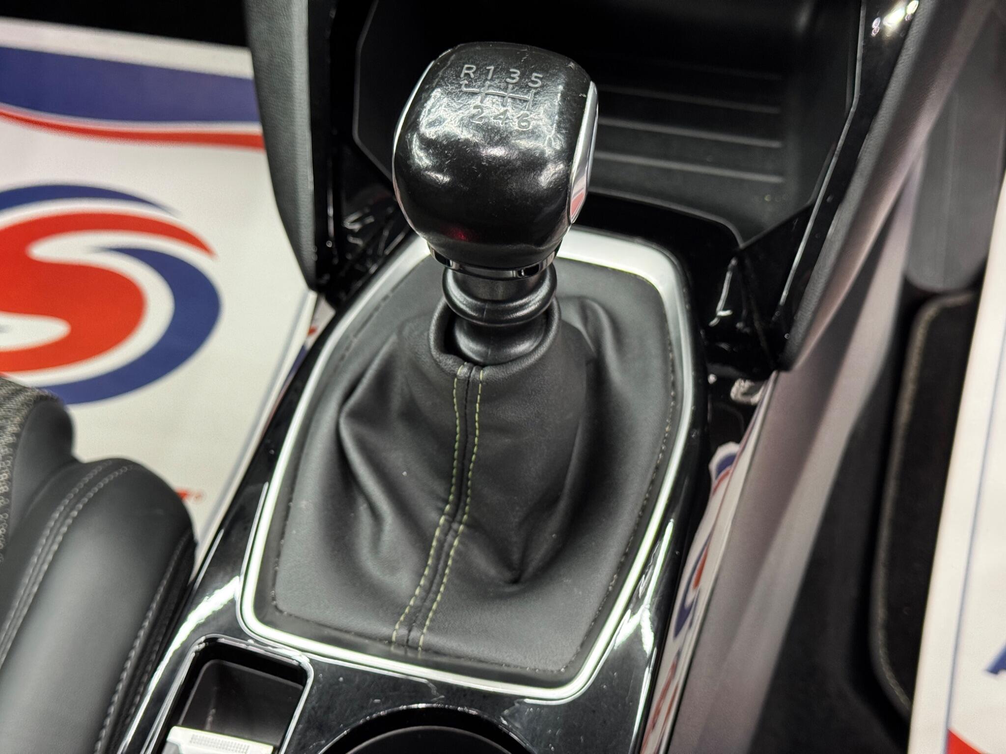 Peugeot 2008 view 26