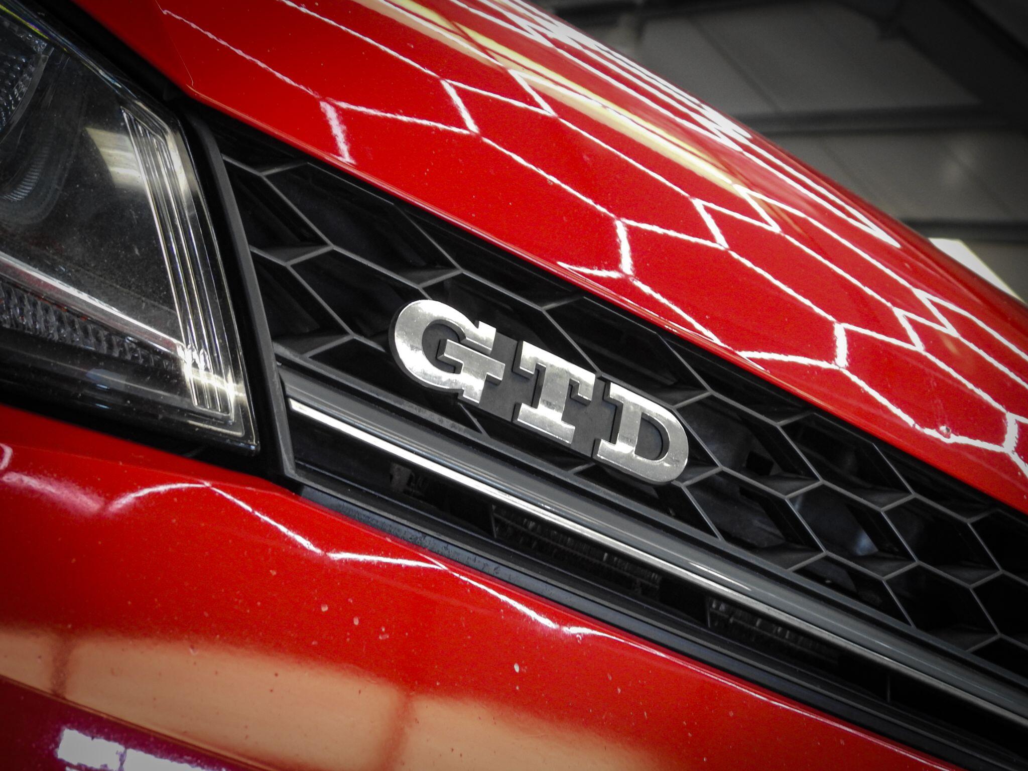 Volkswagen Golf view 10