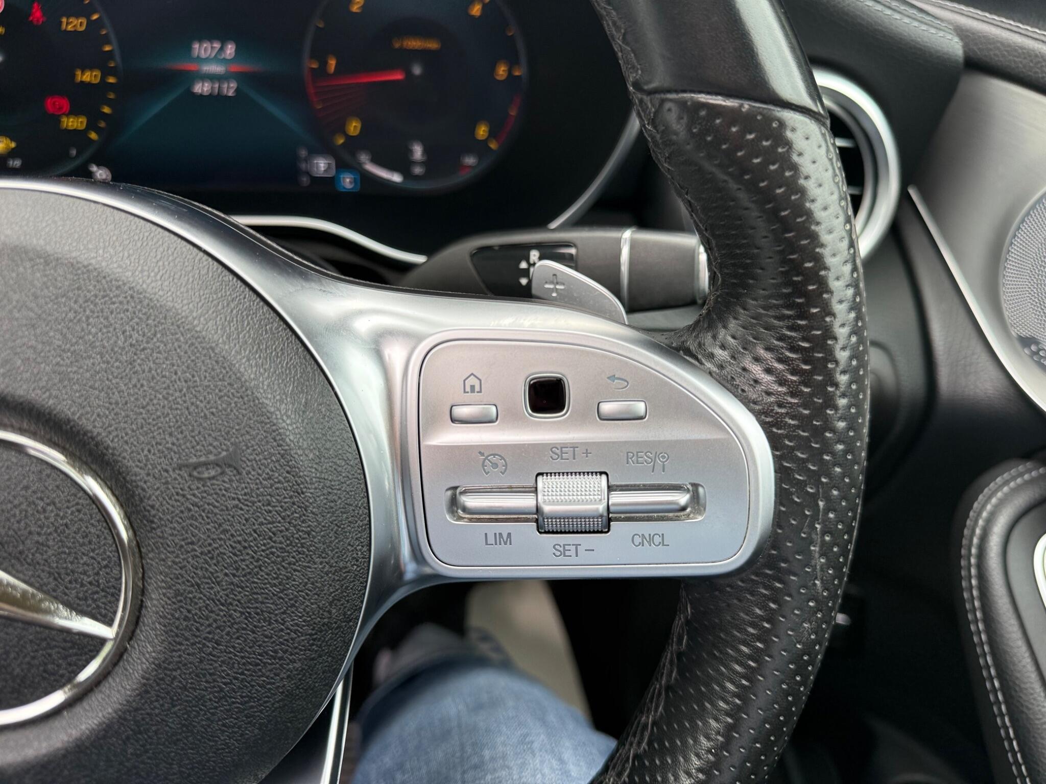 Mercedes-Benz GLC view 26