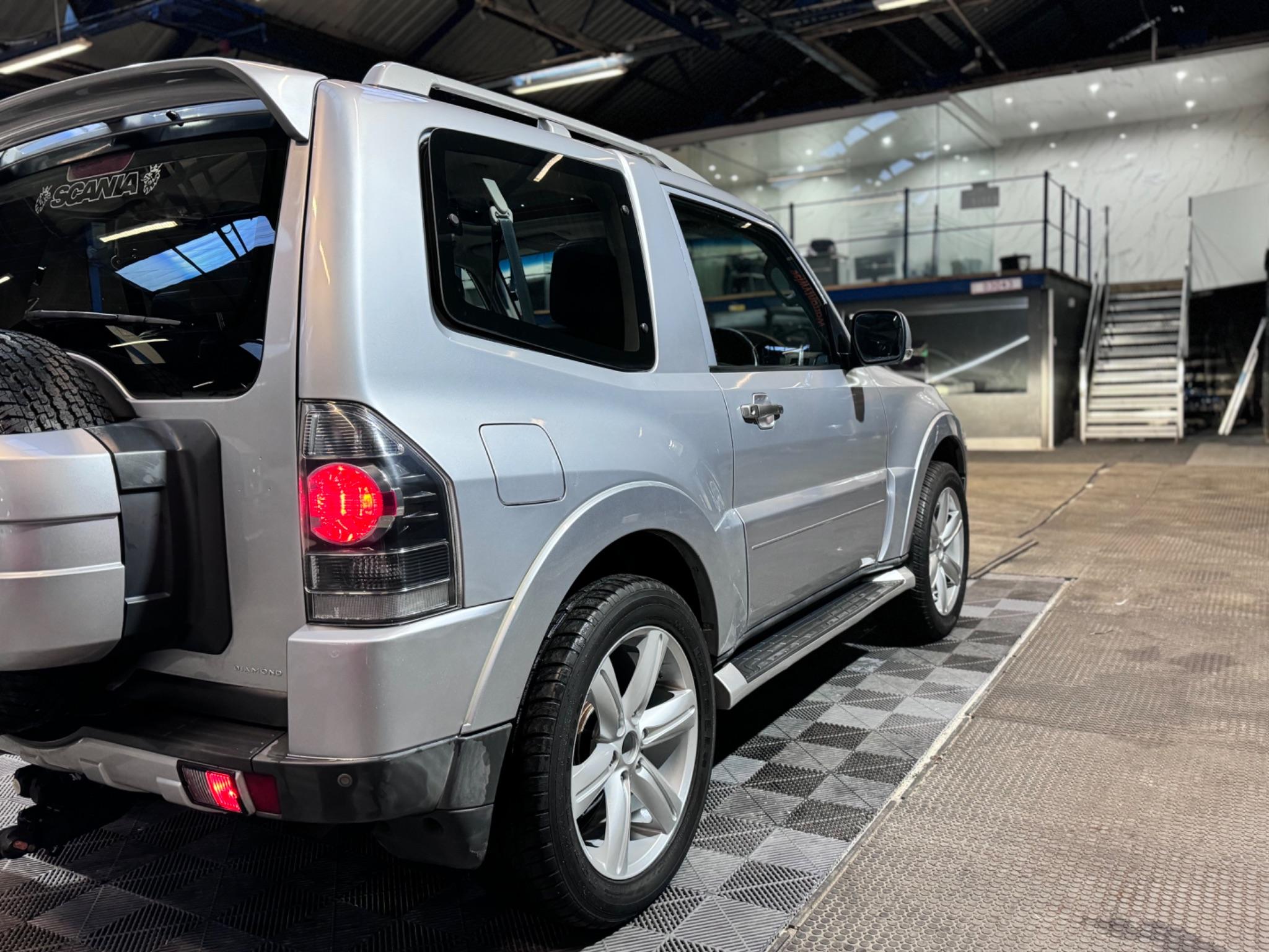 Mitsubishi Shogun view 59