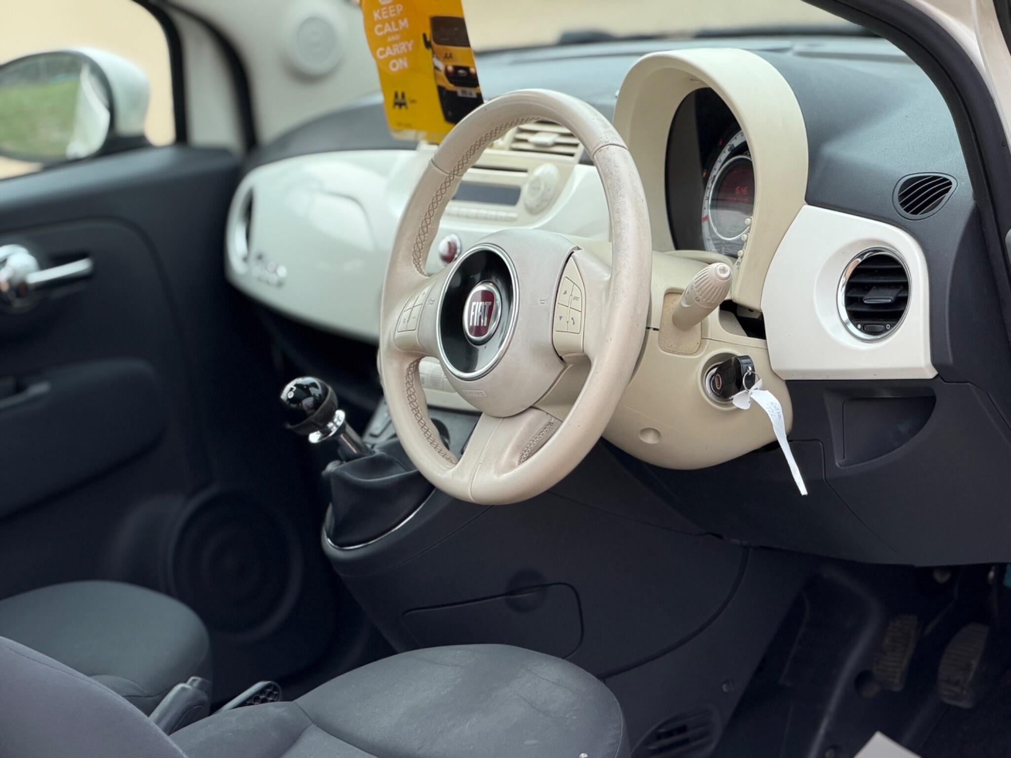 2012 Fiat 500 1.2 Lounge Euro 5 (s/s) 3dr image 17