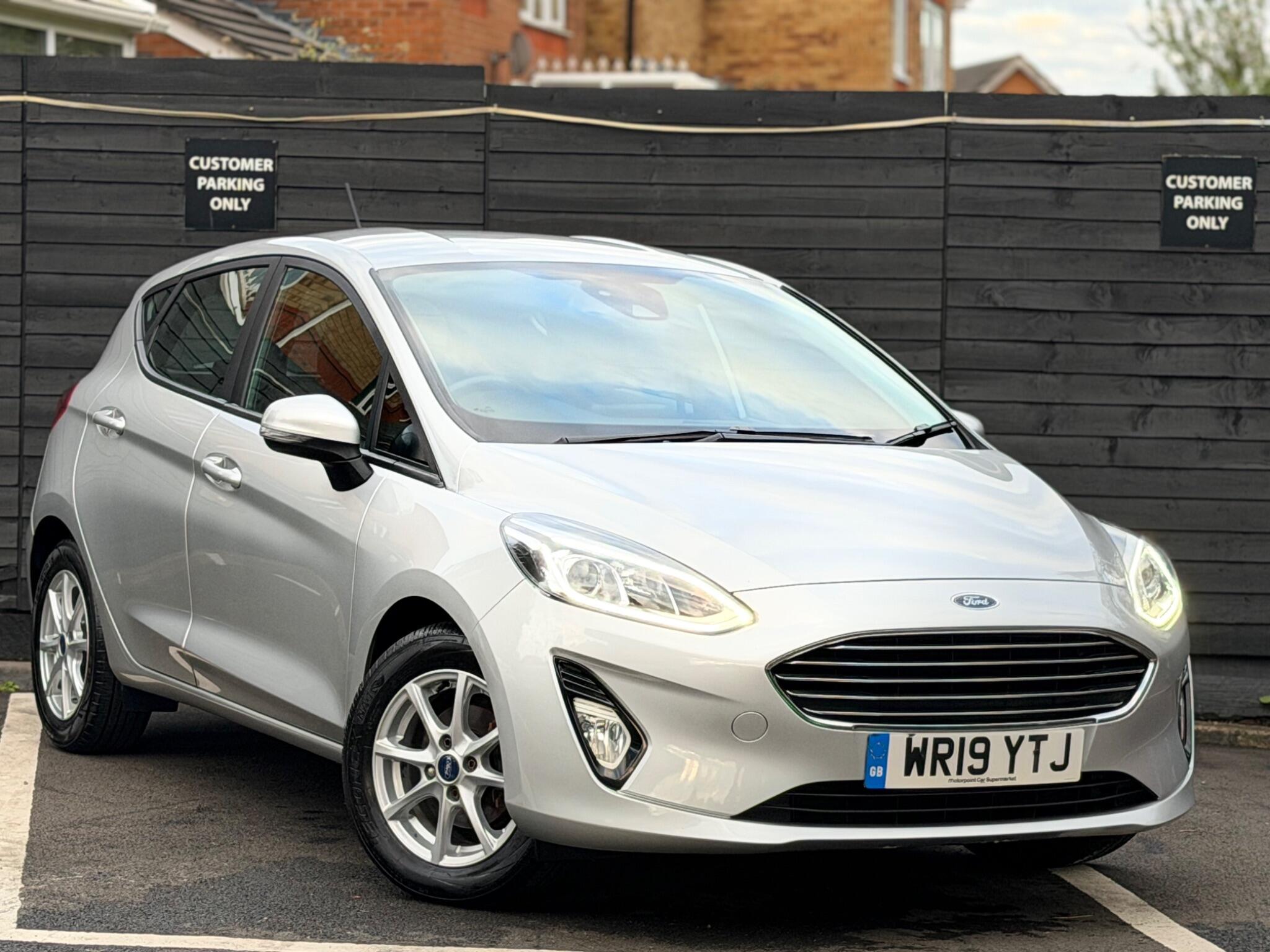 Ford Fiesta view 10