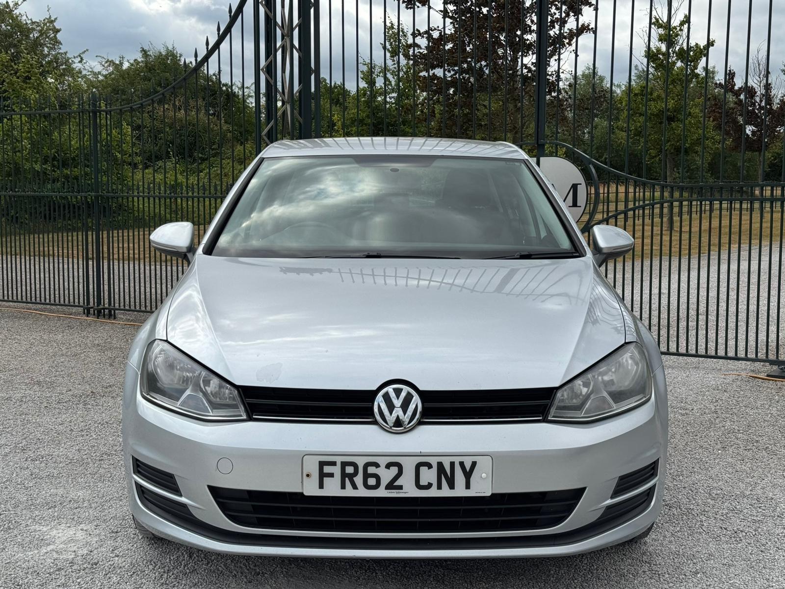 2013 Volkswagen Golf image 5