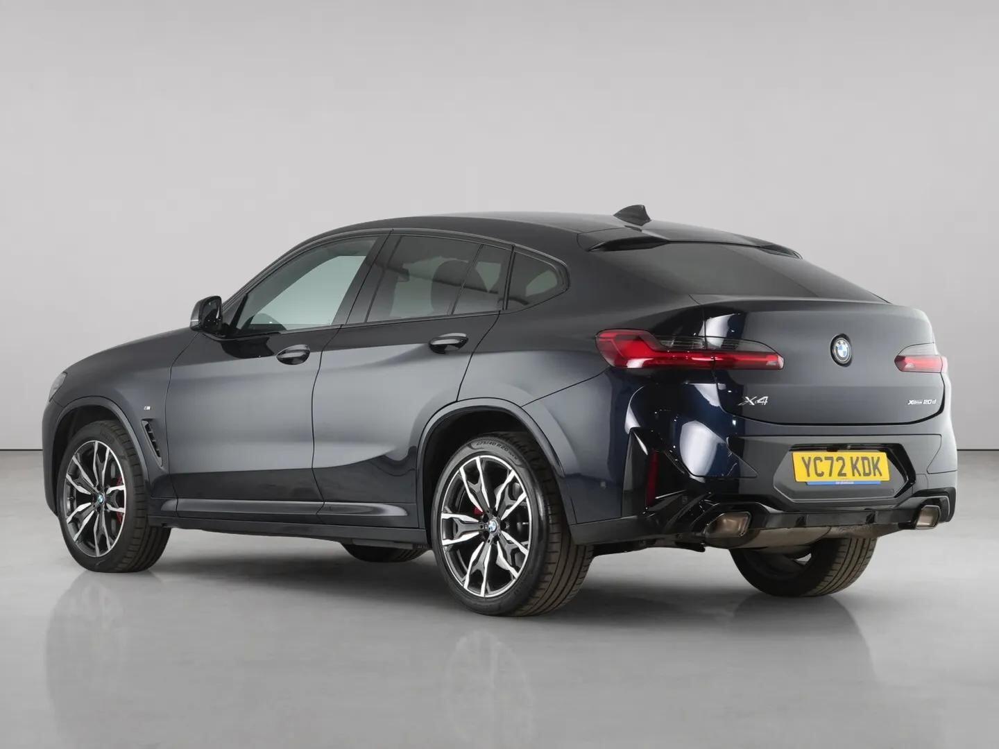 BMW X4 view 6