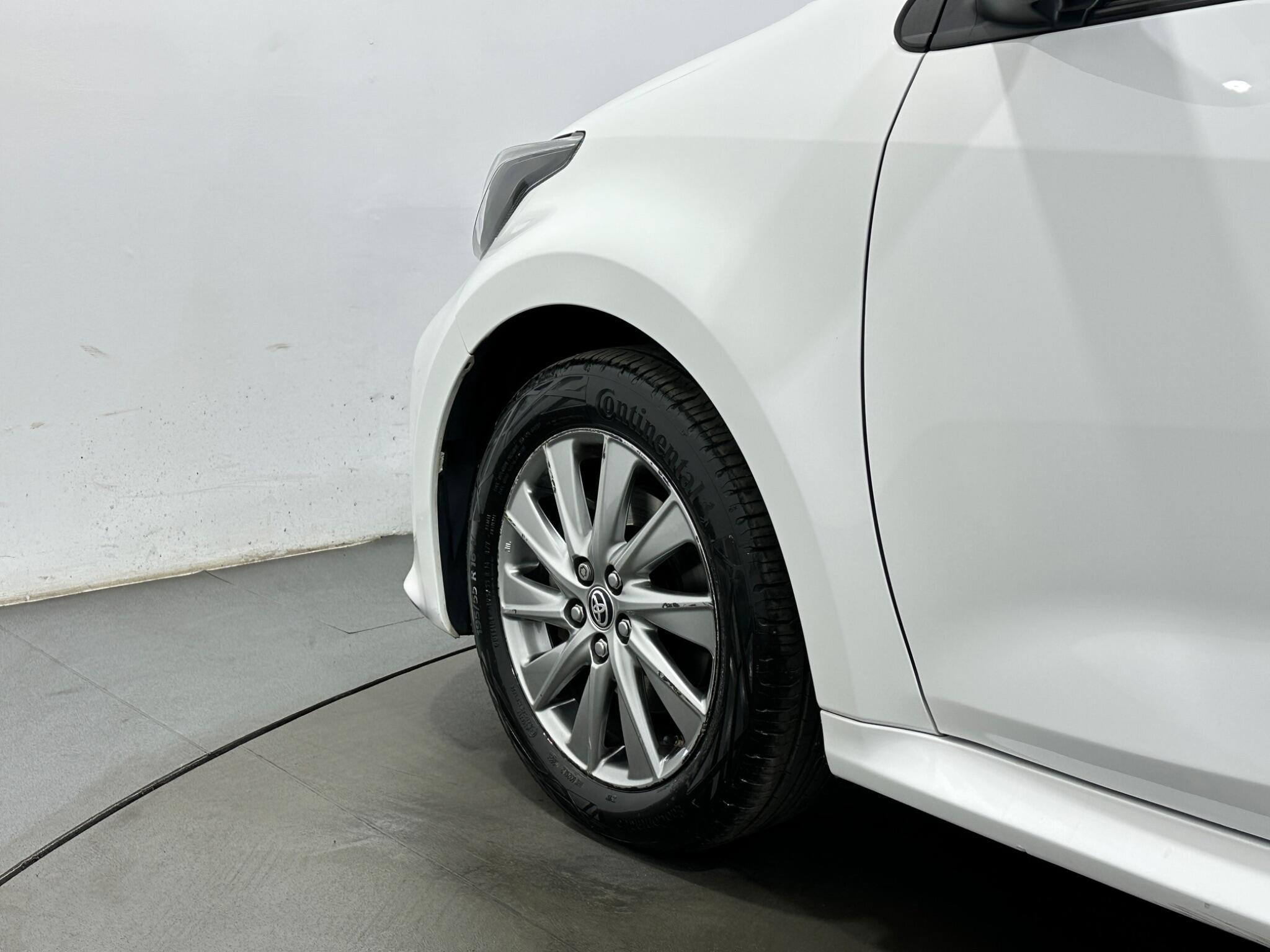 Toyota Yaris view 48