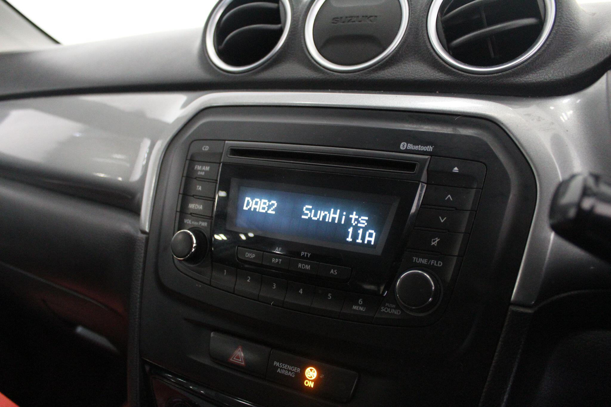 Suzuki Vitara view 32