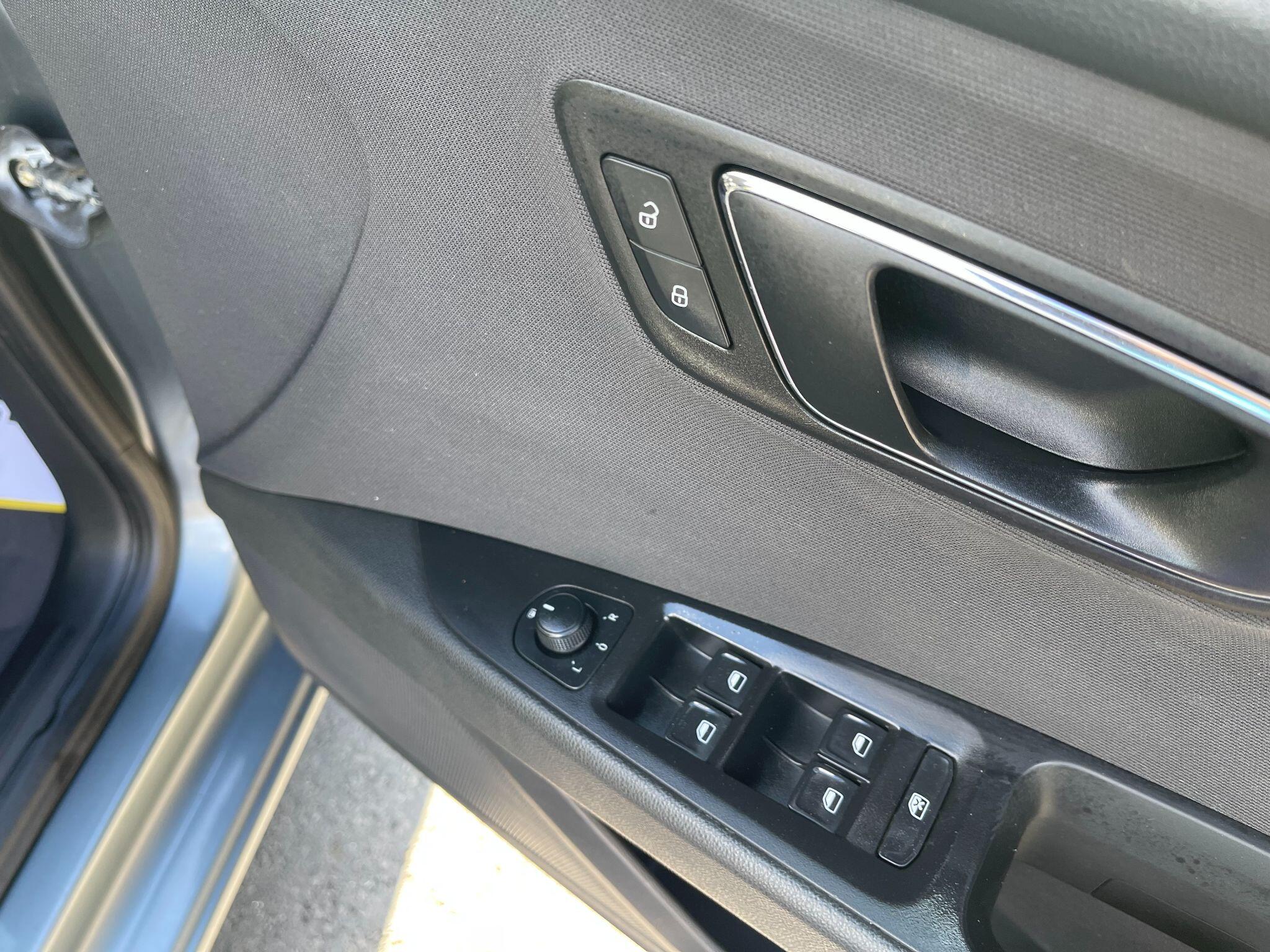 SEAT Leon view 36