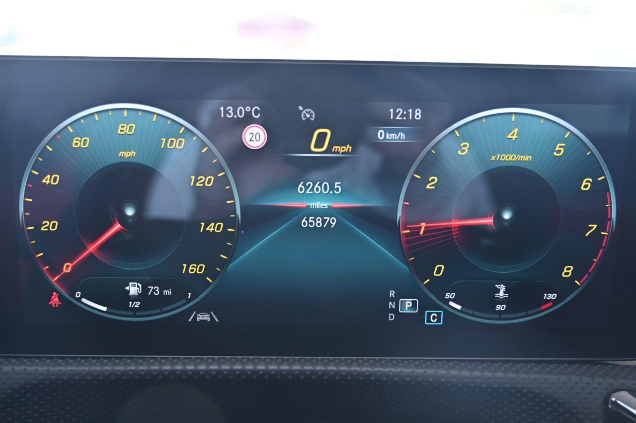 Mercedes-Benz Cla view 22