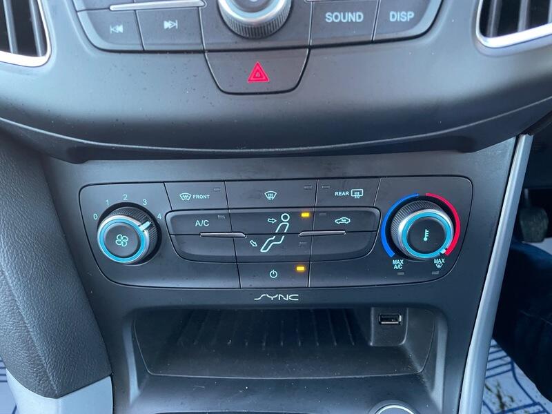 2015 Ford Focus image 20