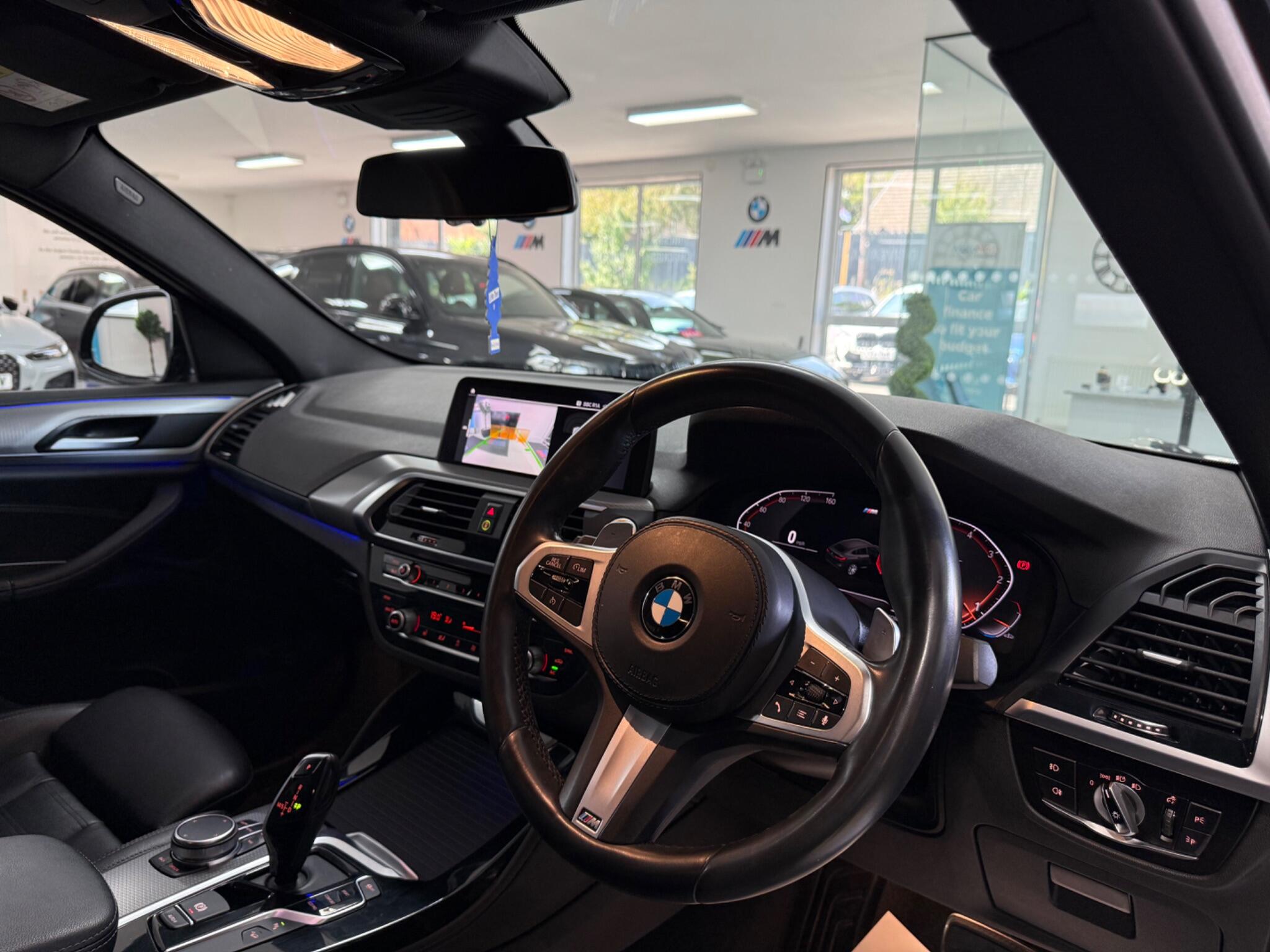 BMW X4 view 35