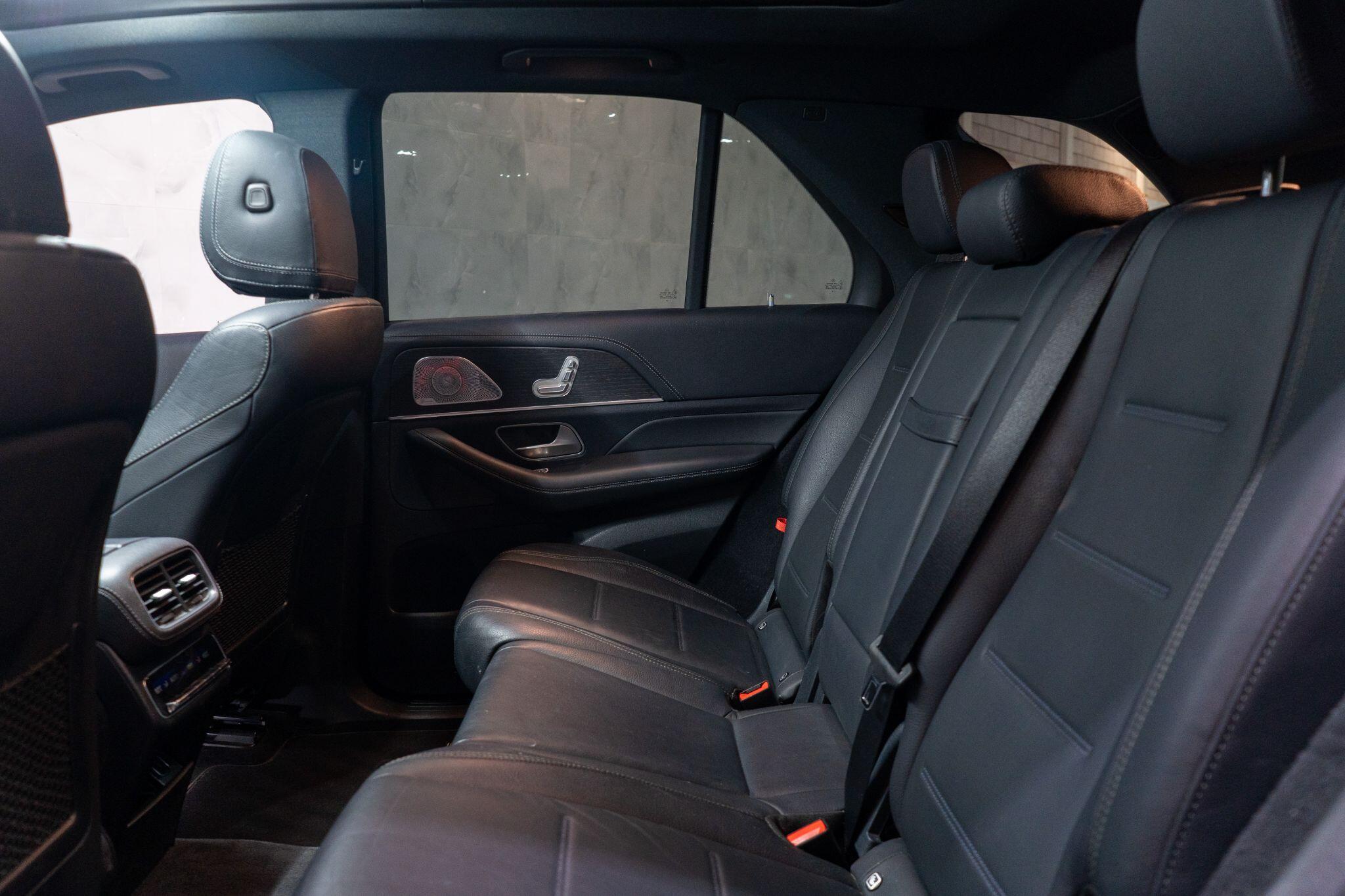 Mercedes-Benz GLE view 16